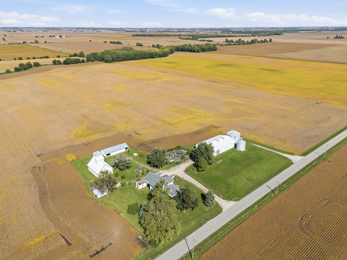 main property photo 10