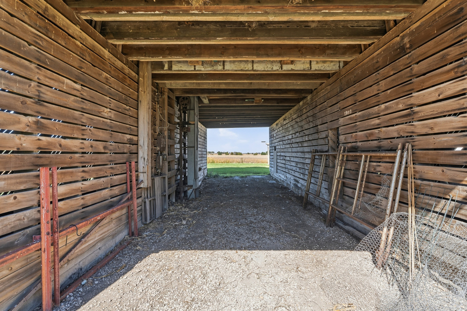main property photo 67