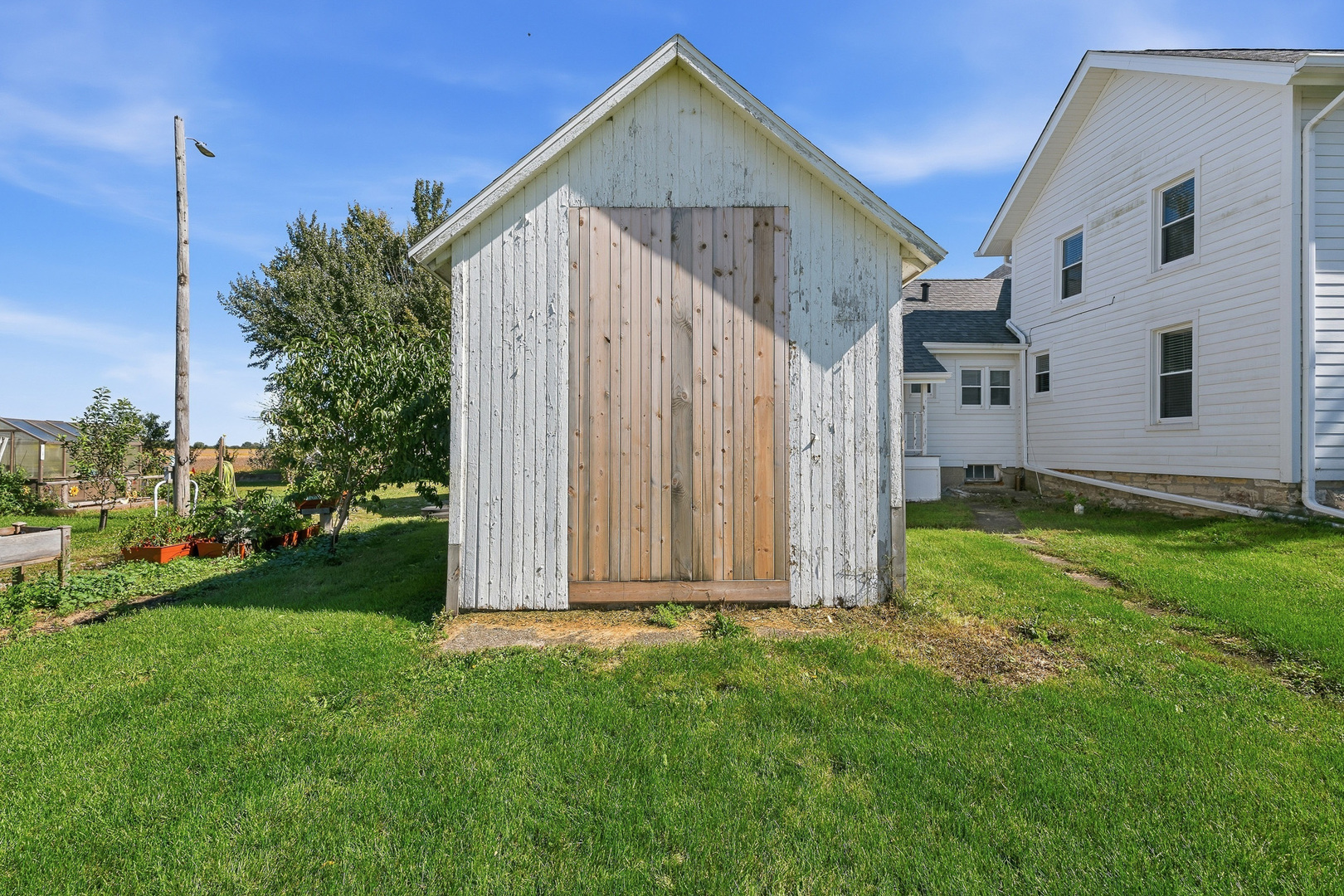 main property photo 70