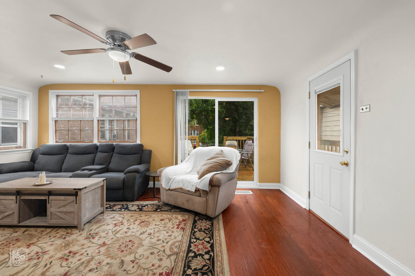 main property photo 7