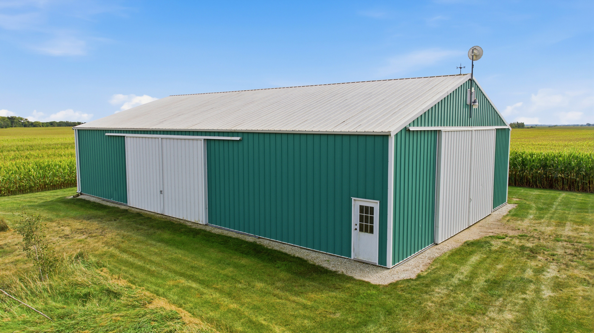 main property photo 30