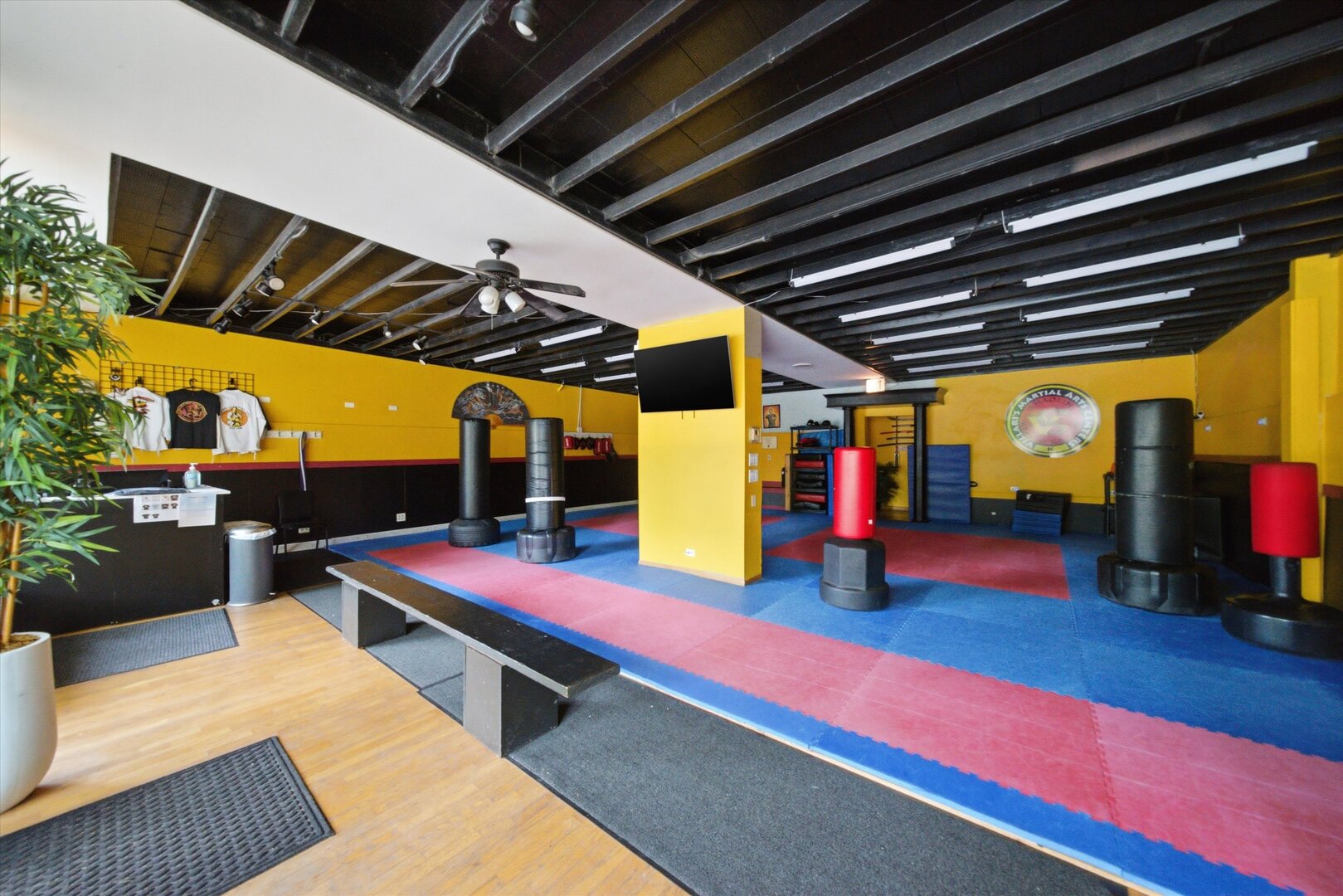 main property photo 20