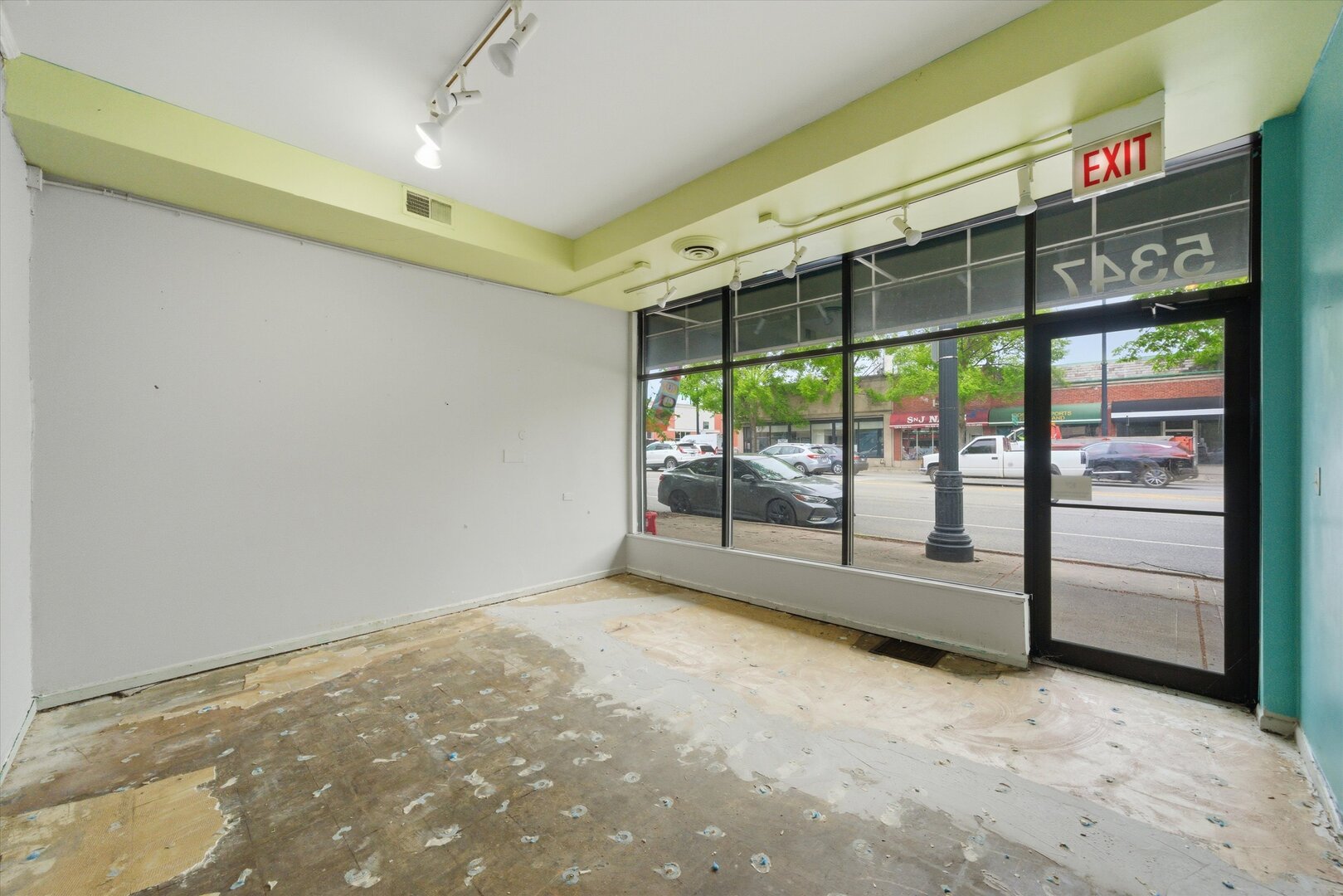 main property photo 4