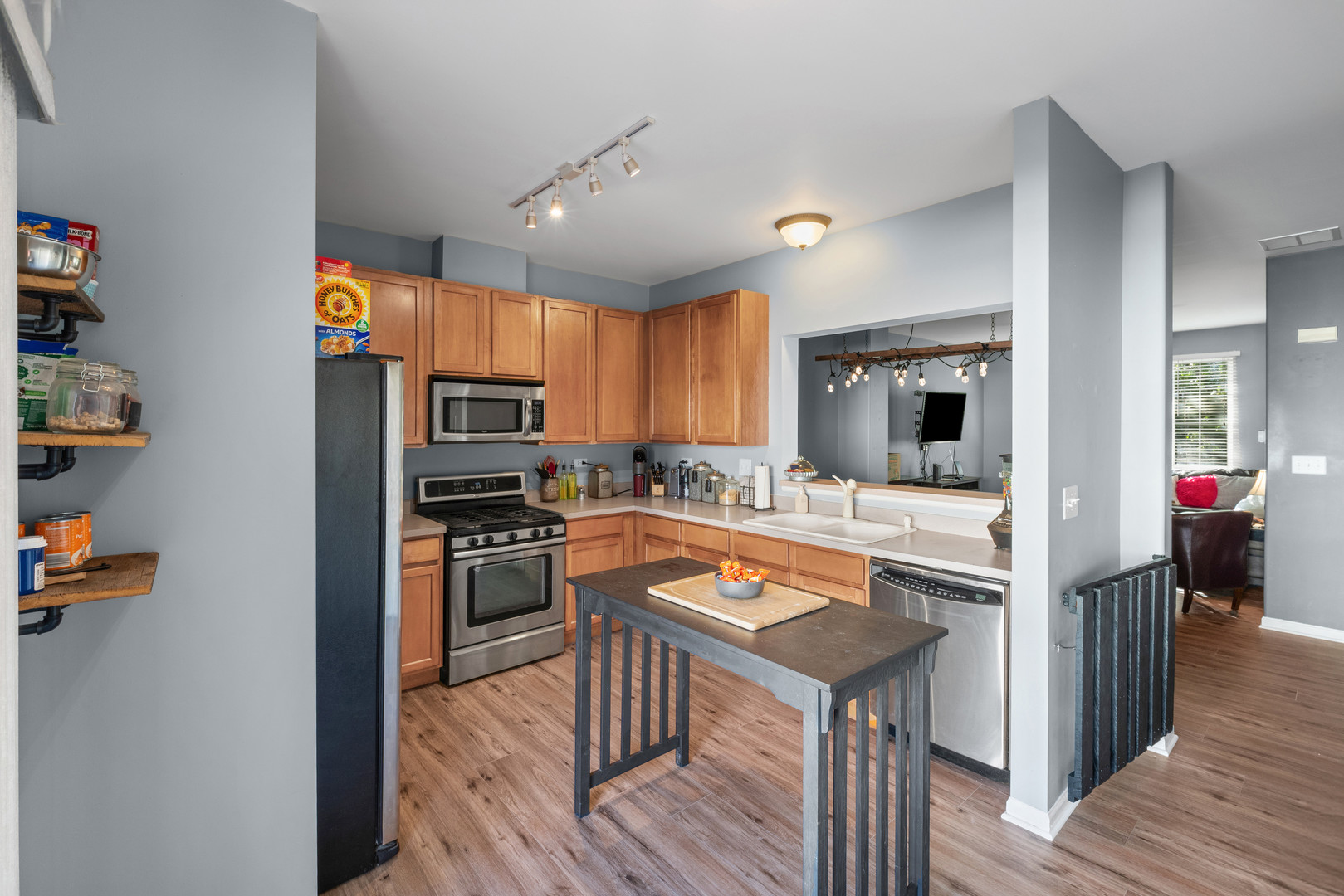main property photo 8