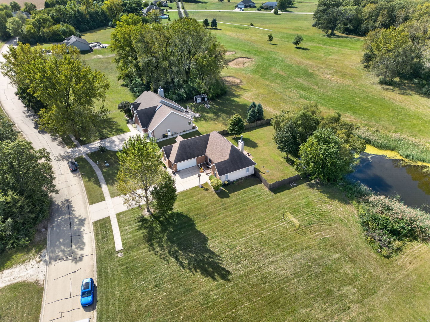 main property photo 30