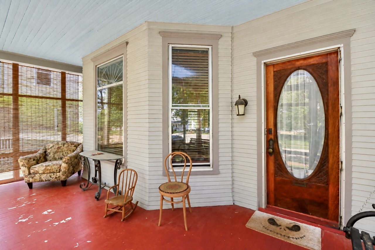 main property photo 3