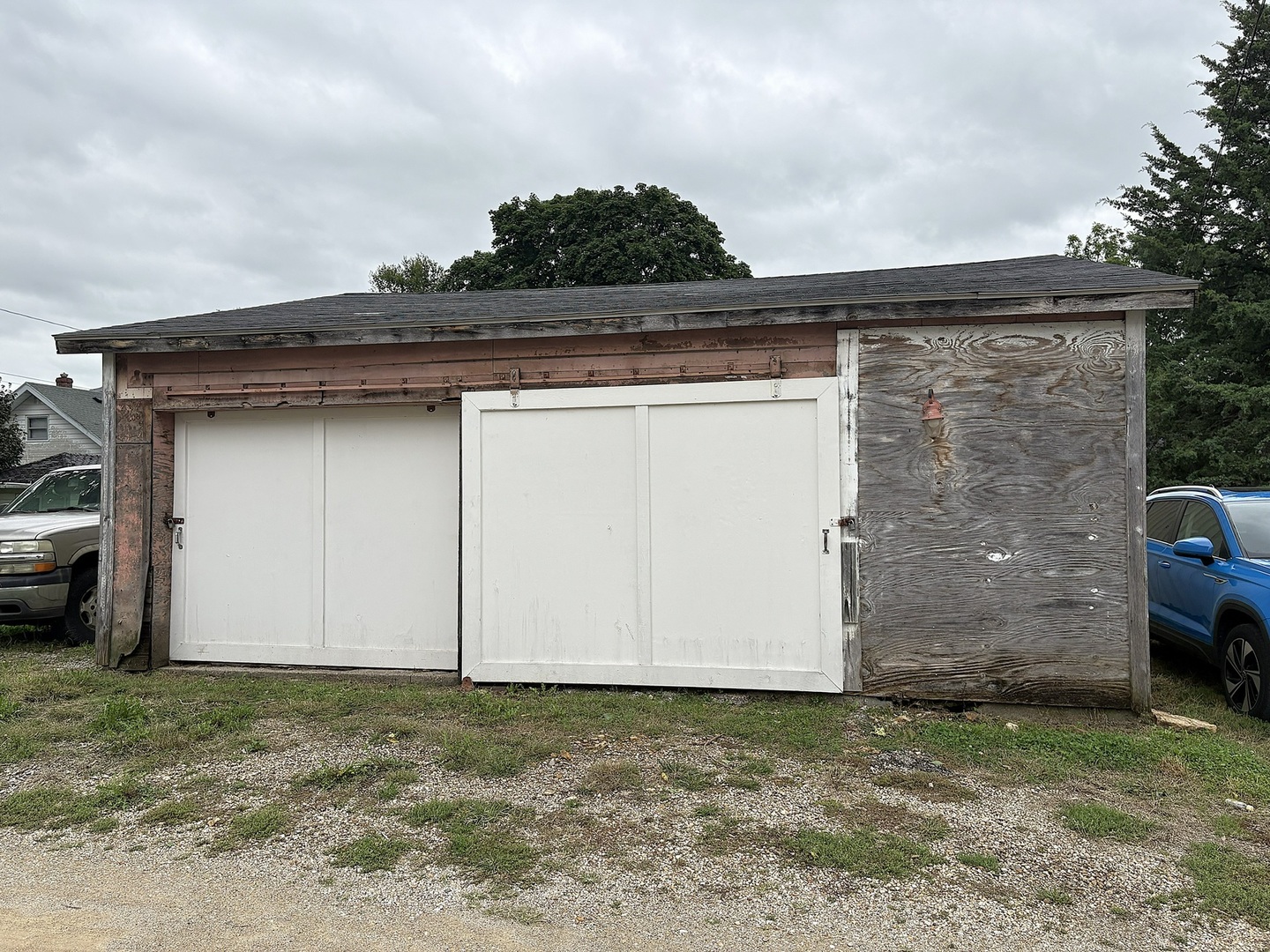 main property photo 19