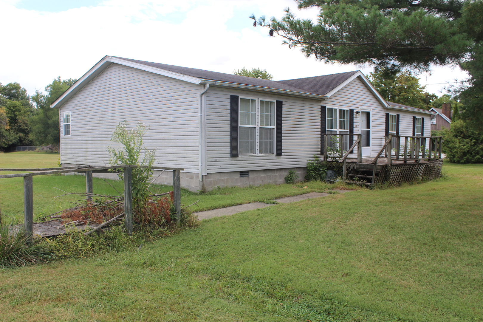 main property photo 25