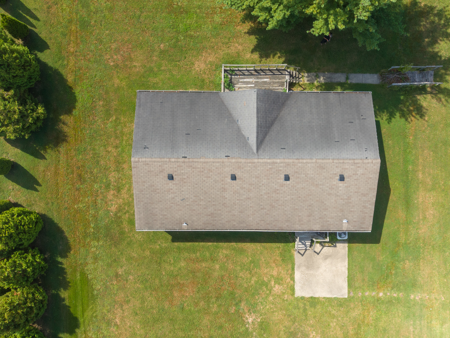 main property photo 48