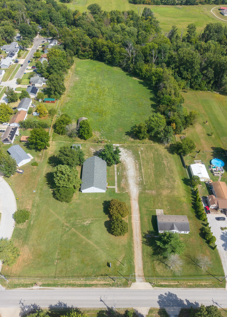 main property photo 59