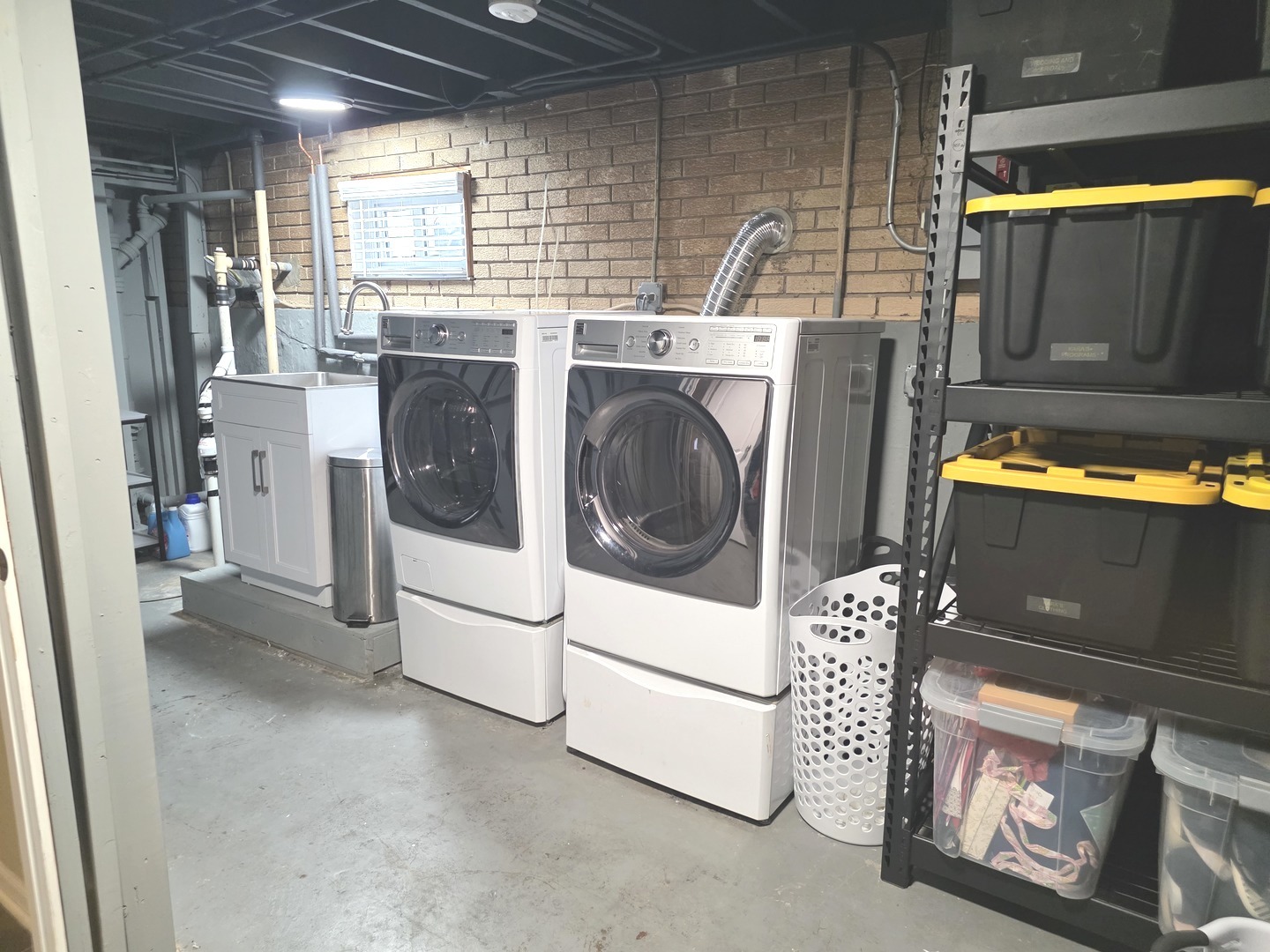 main property photo 19