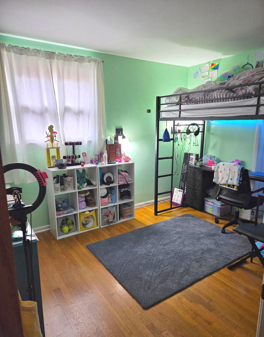 main property photo 16