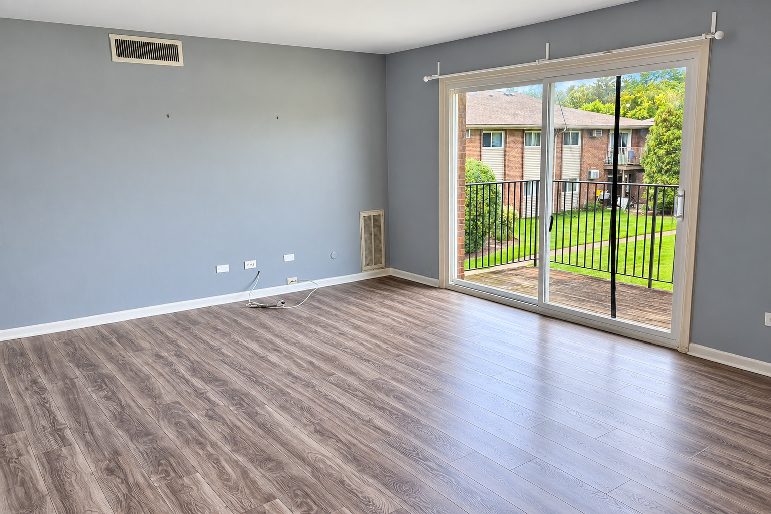 property viewer photo 5