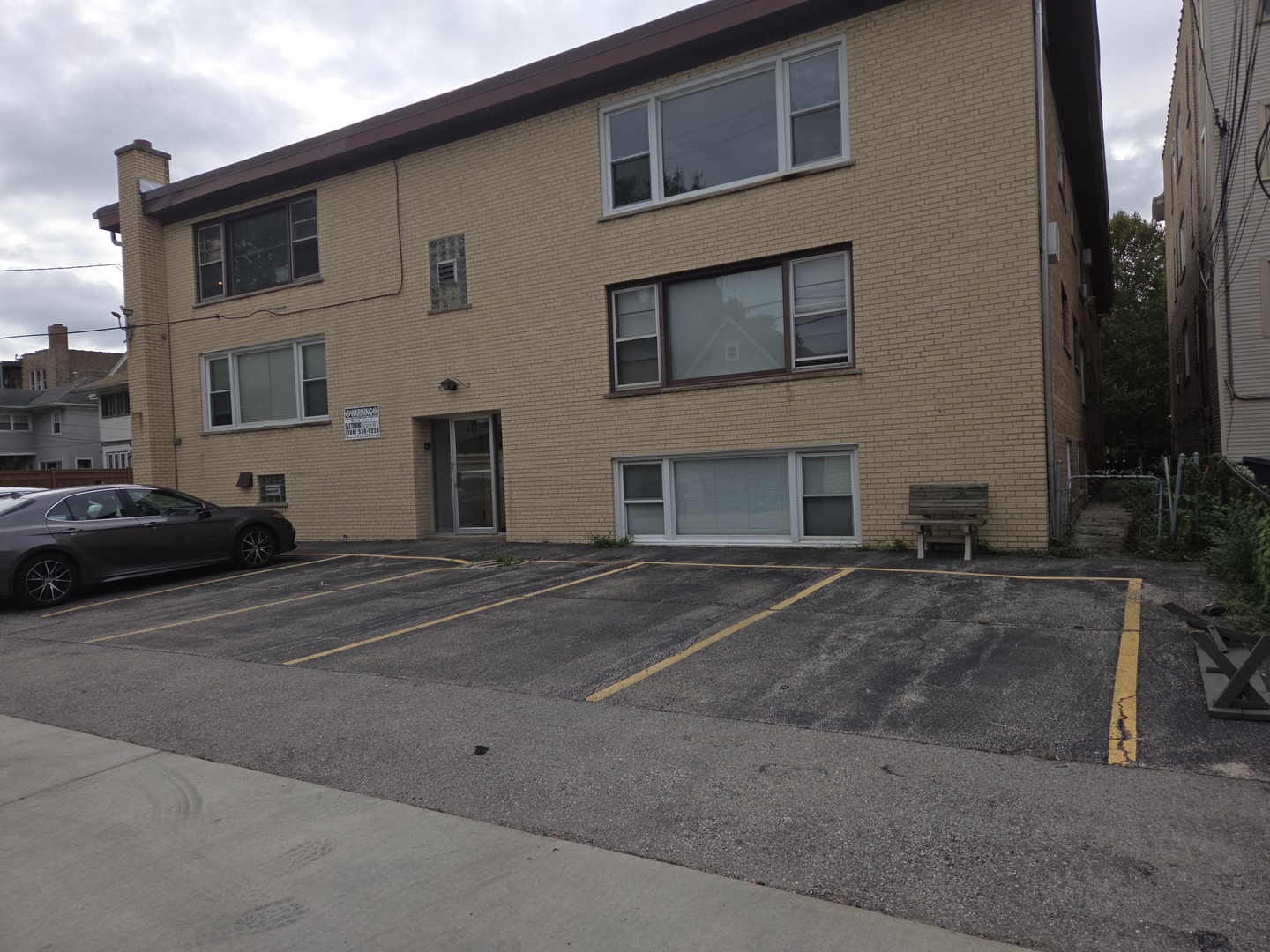 main property photo 9