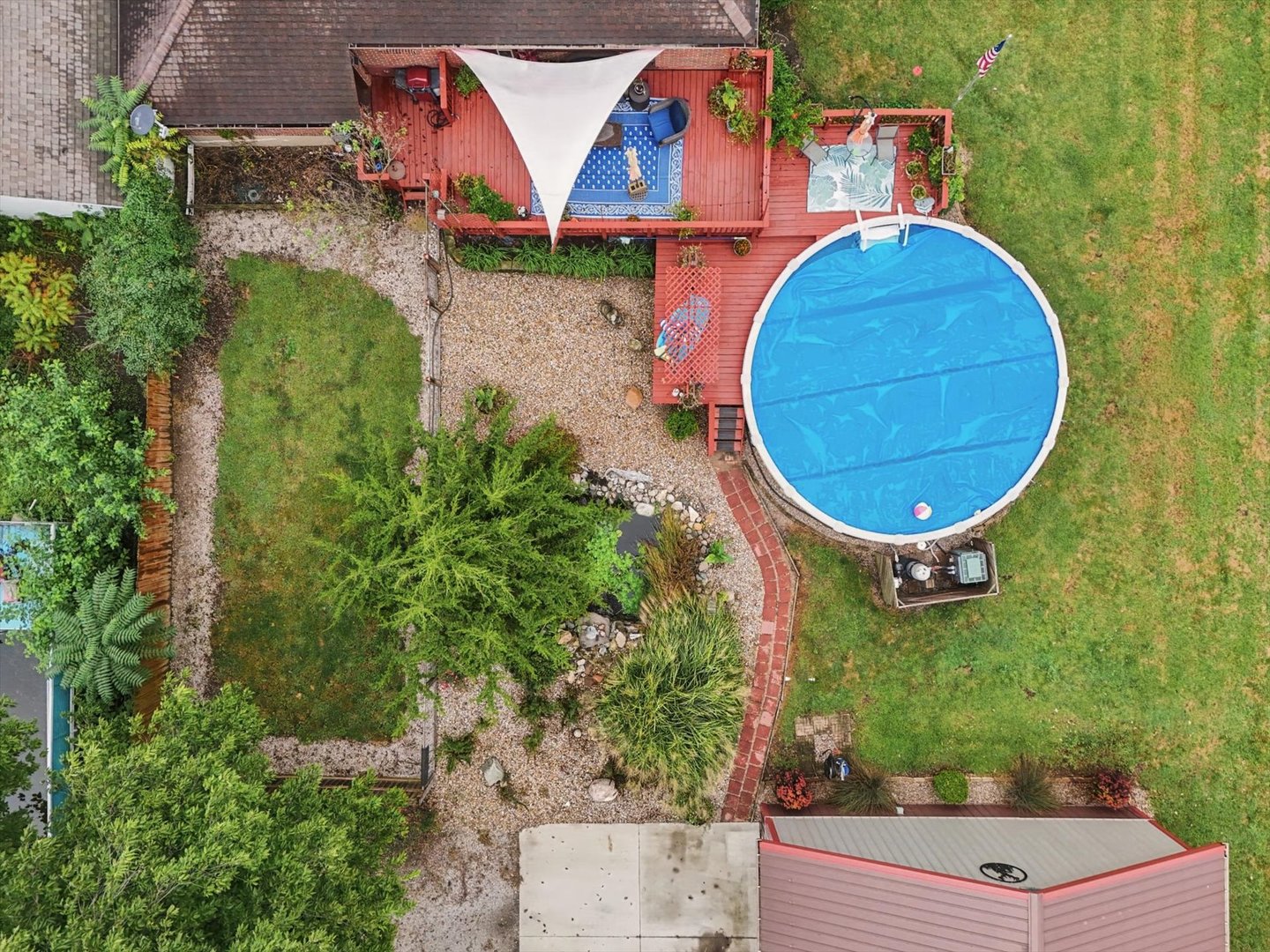 main property photo 46
