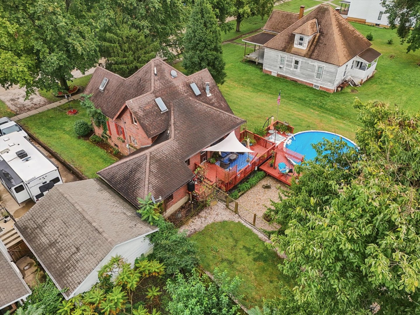 main property photo 54