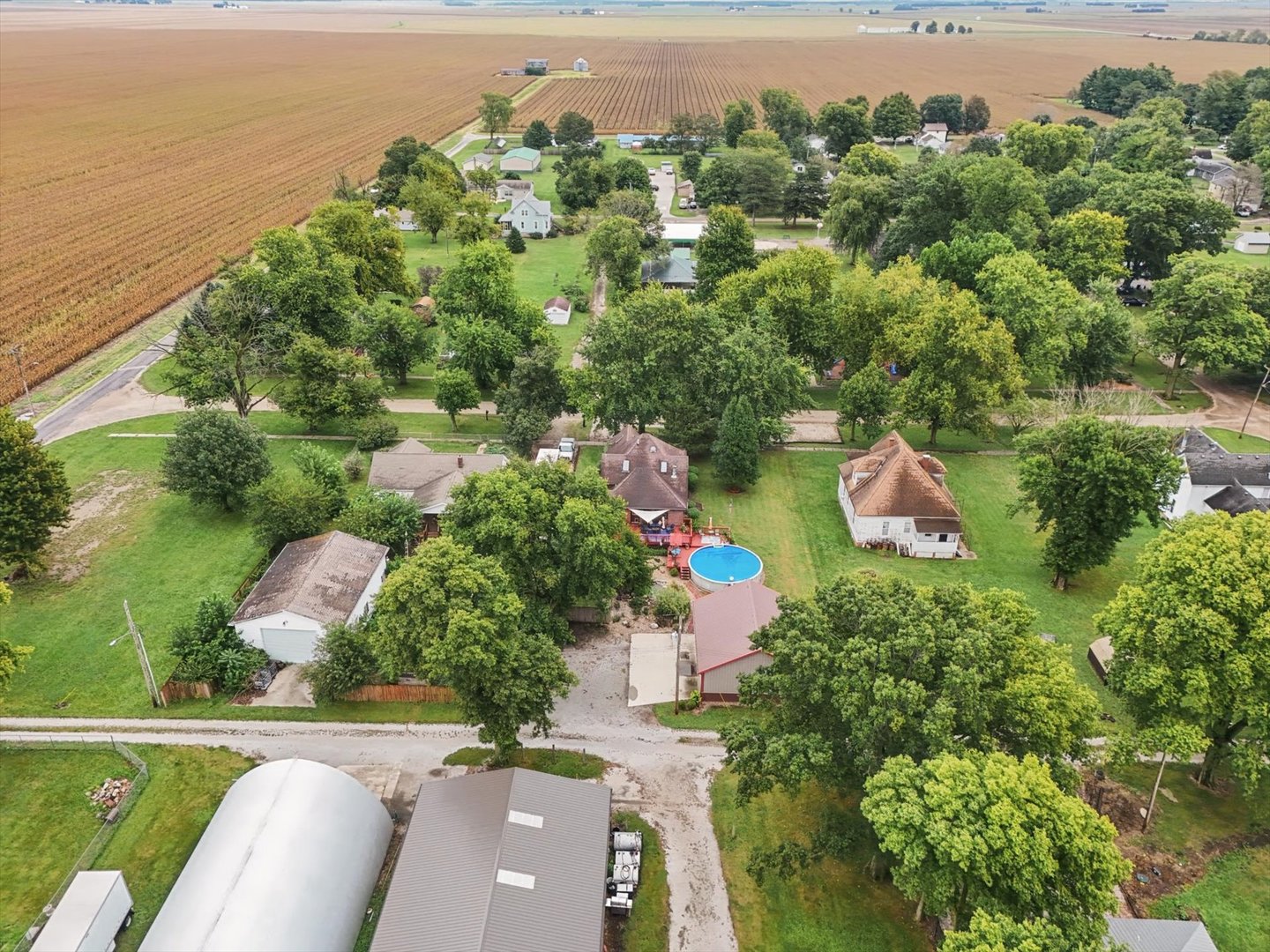 main property photo 58