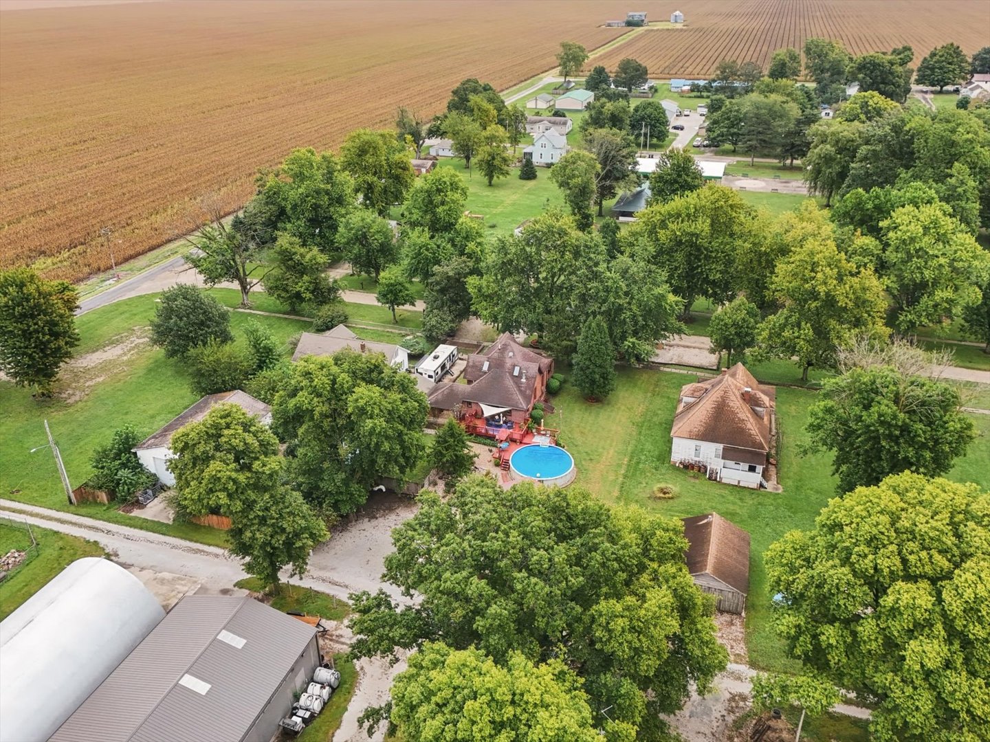 main property photo 59