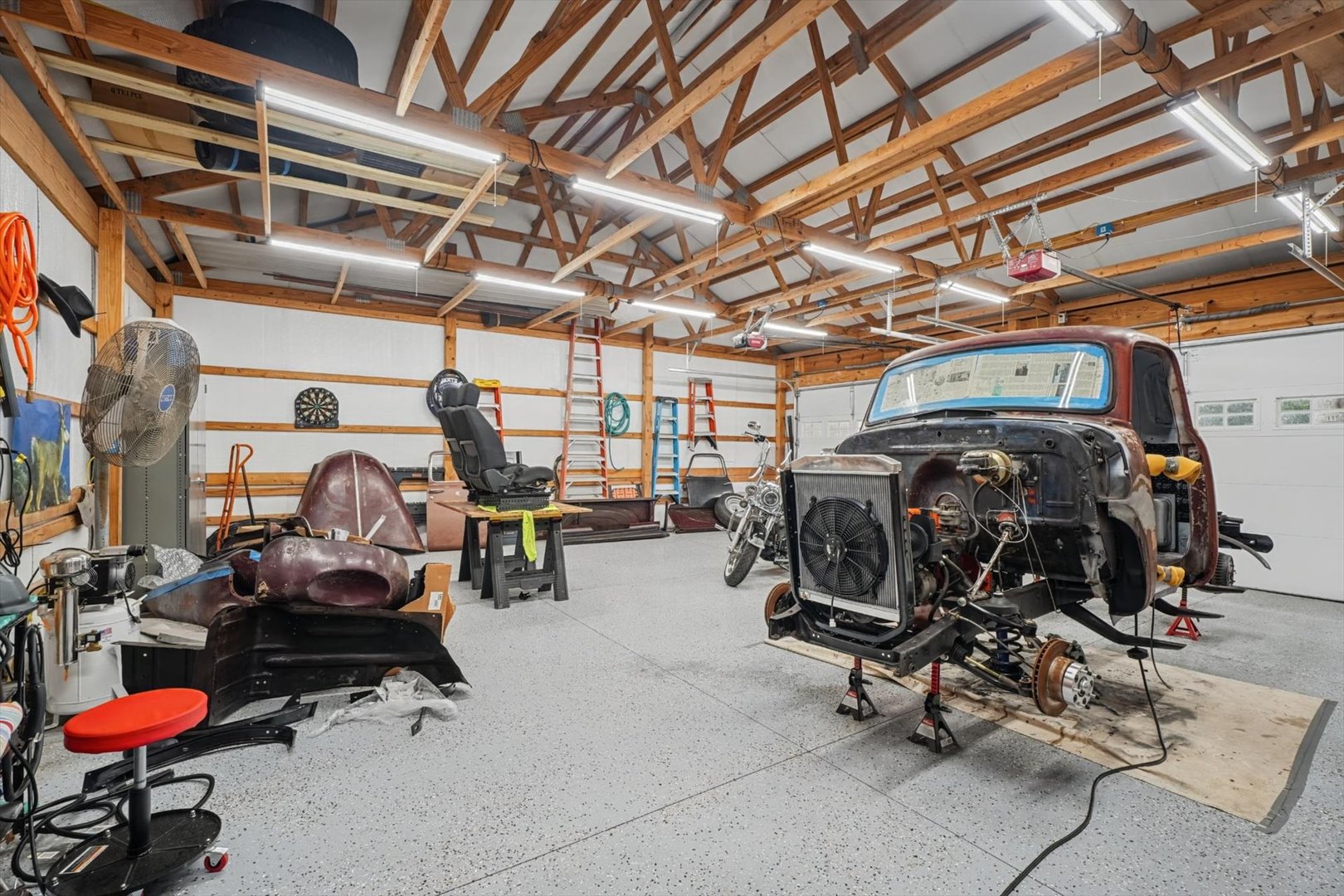 main property photo 76