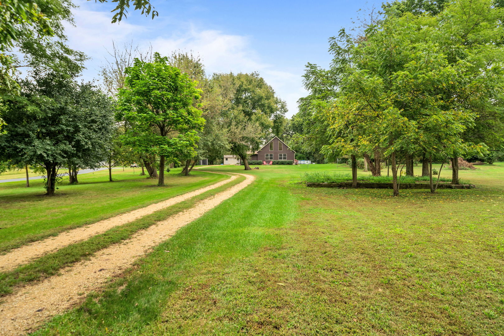 main property photo 57