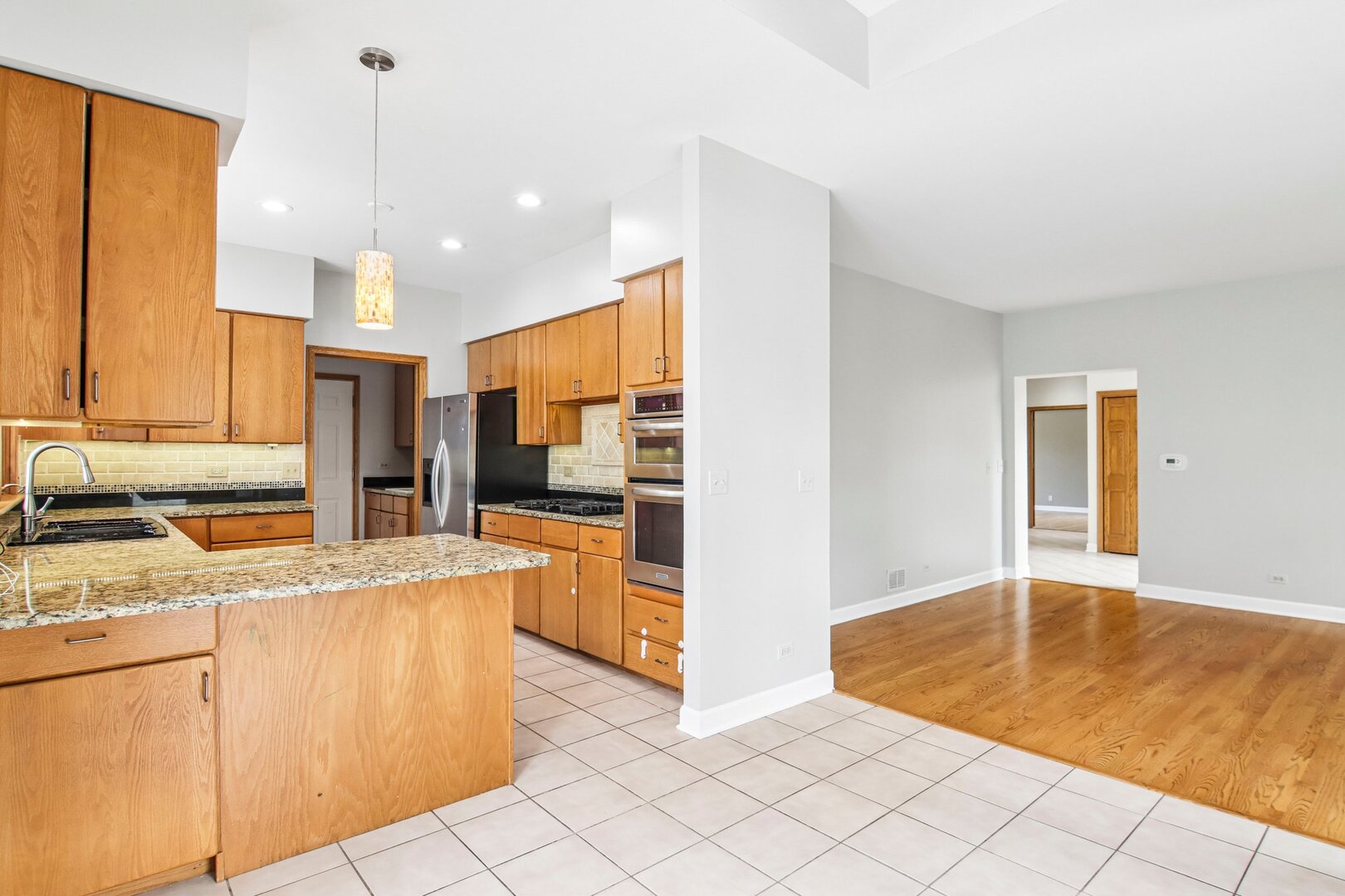 main property photo 17