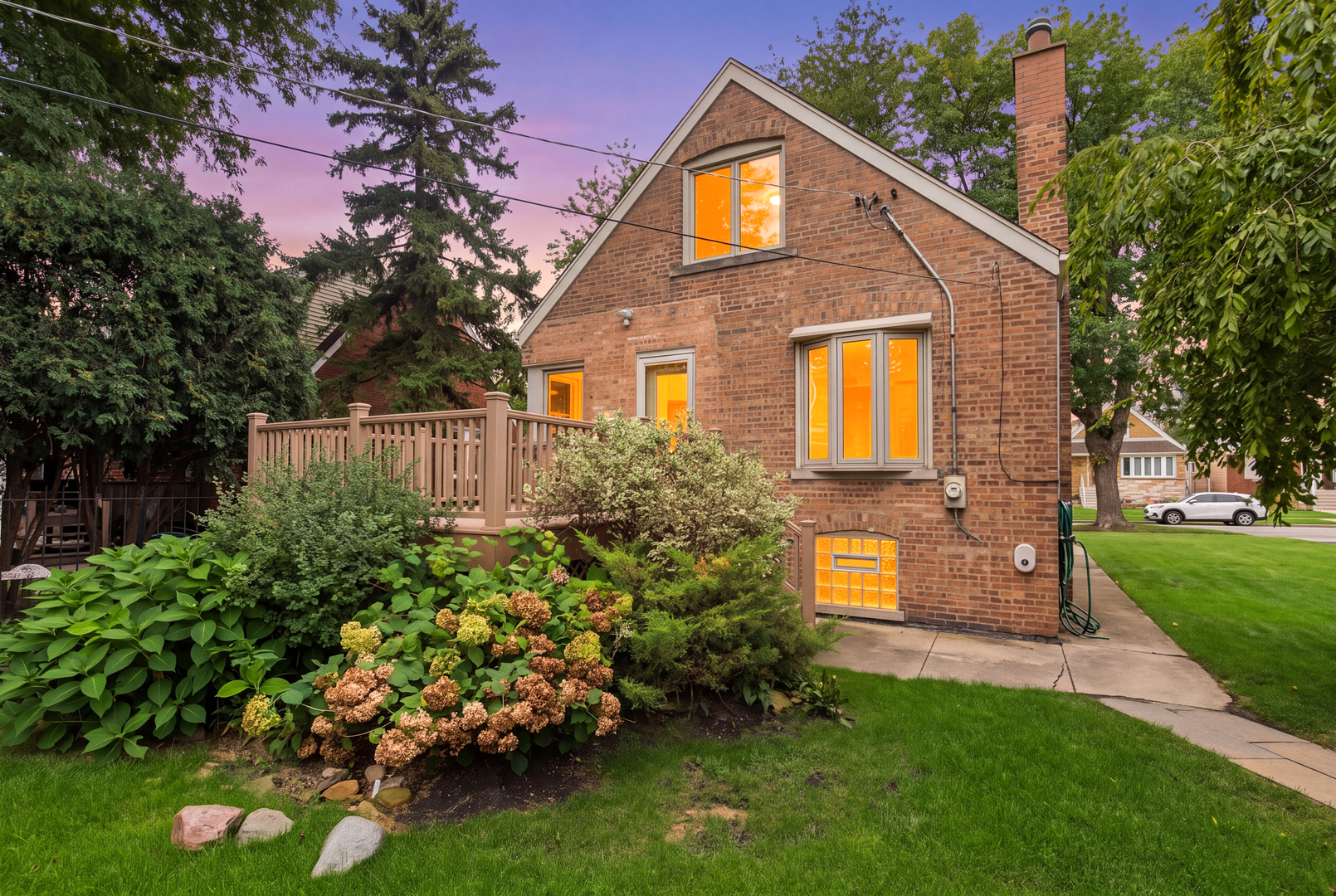 main property photo 11