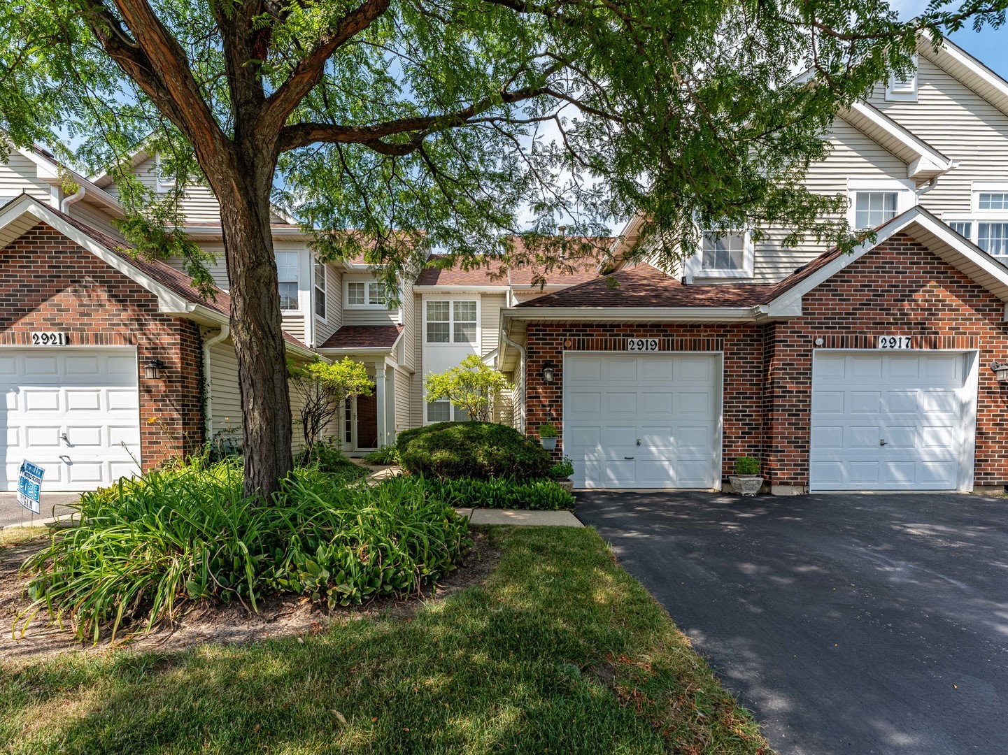 property viewer photo 1