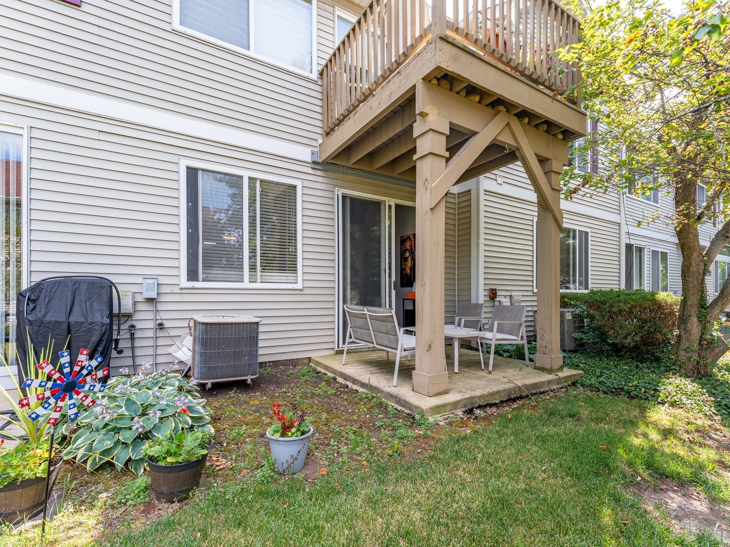 property viewer photo 2