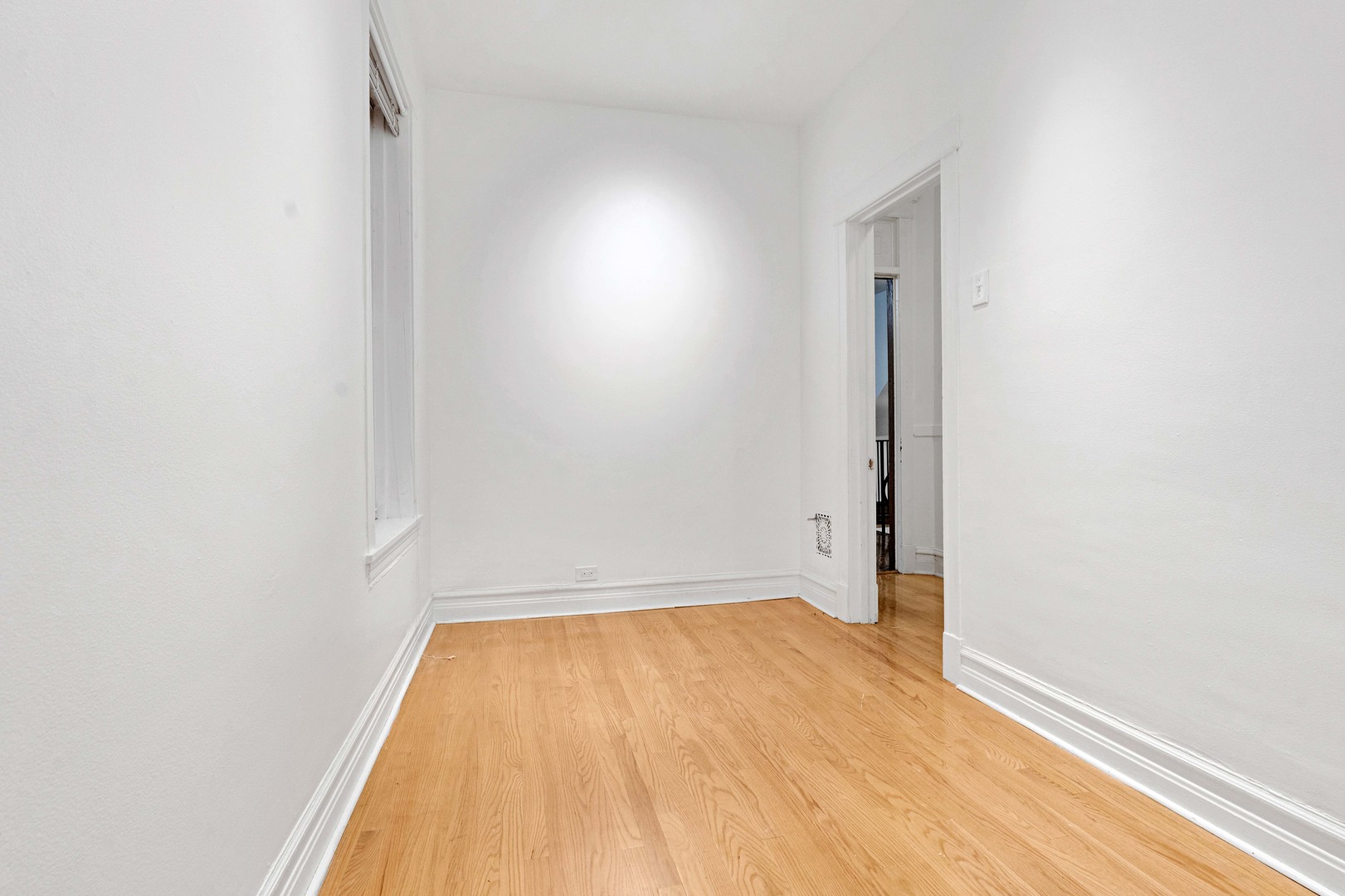 property viewer photo 13