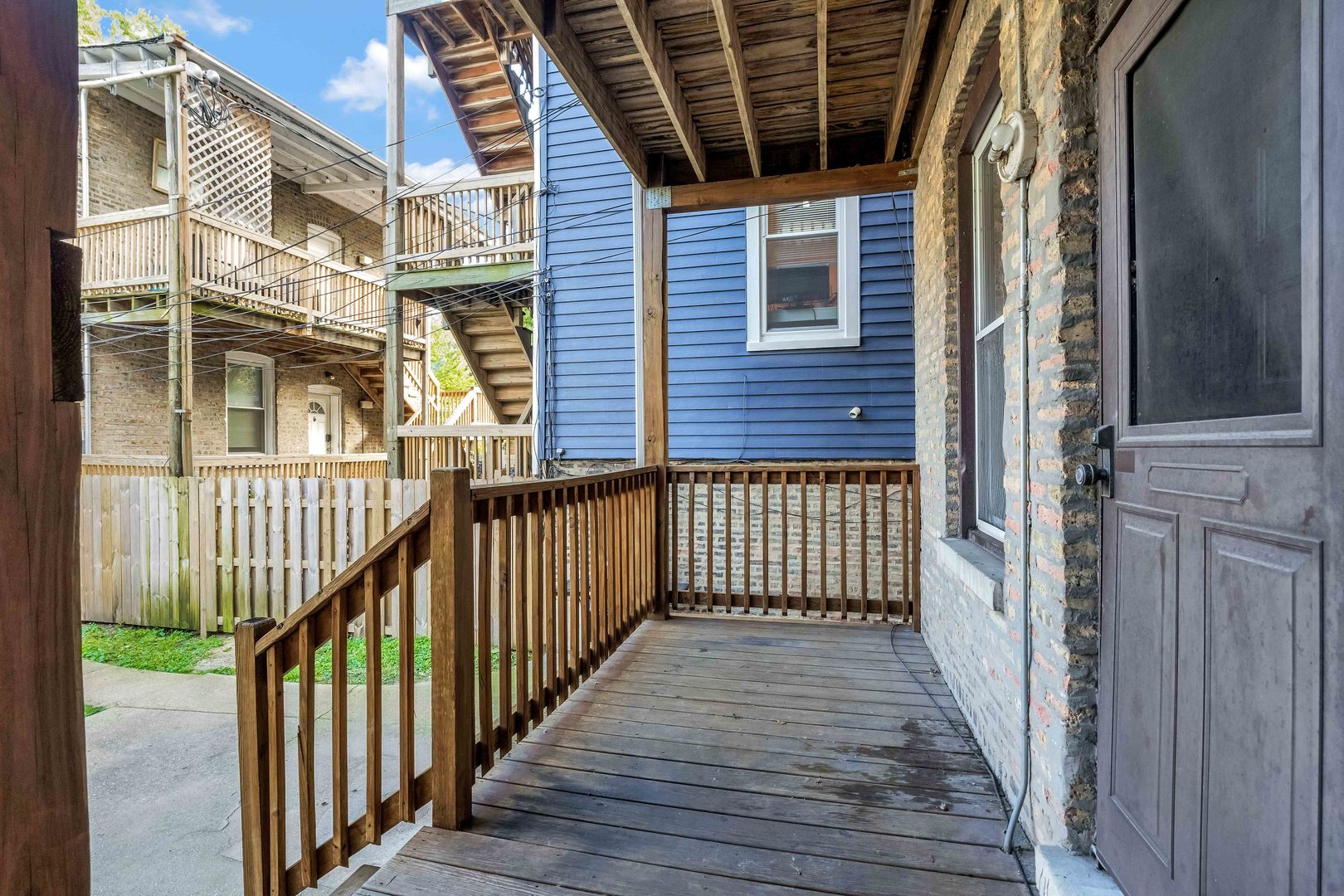 property viewer photo 15