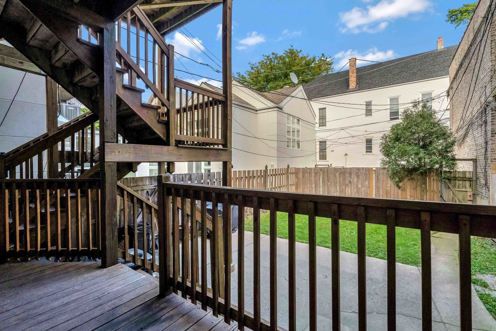 property viewer photo 16