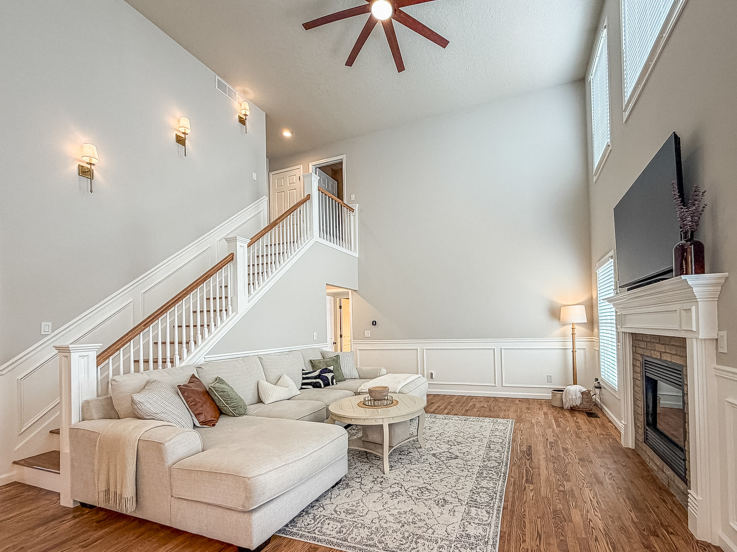property viewer photo 12