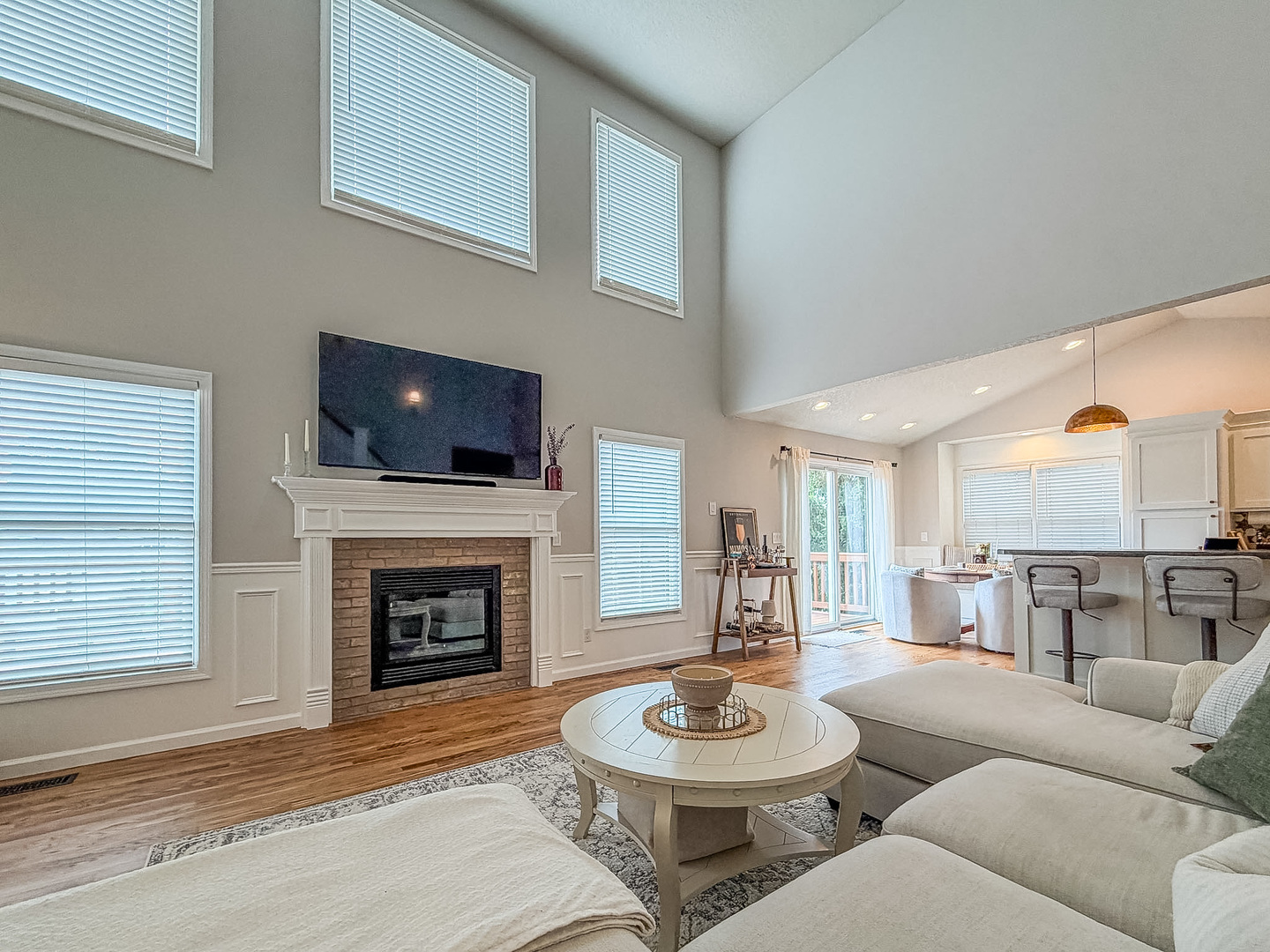 property viewer photo 17