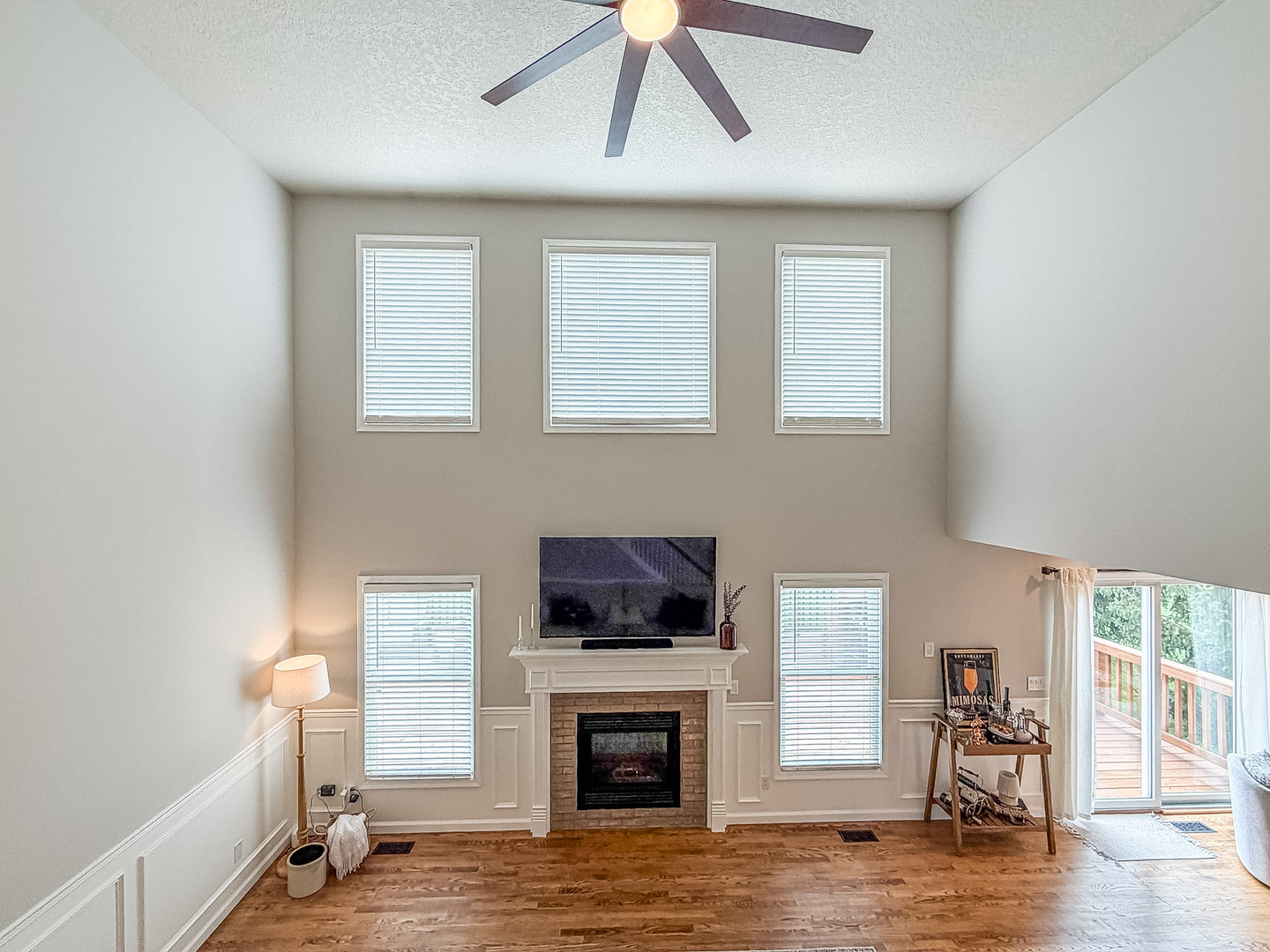 property viewer photo 41