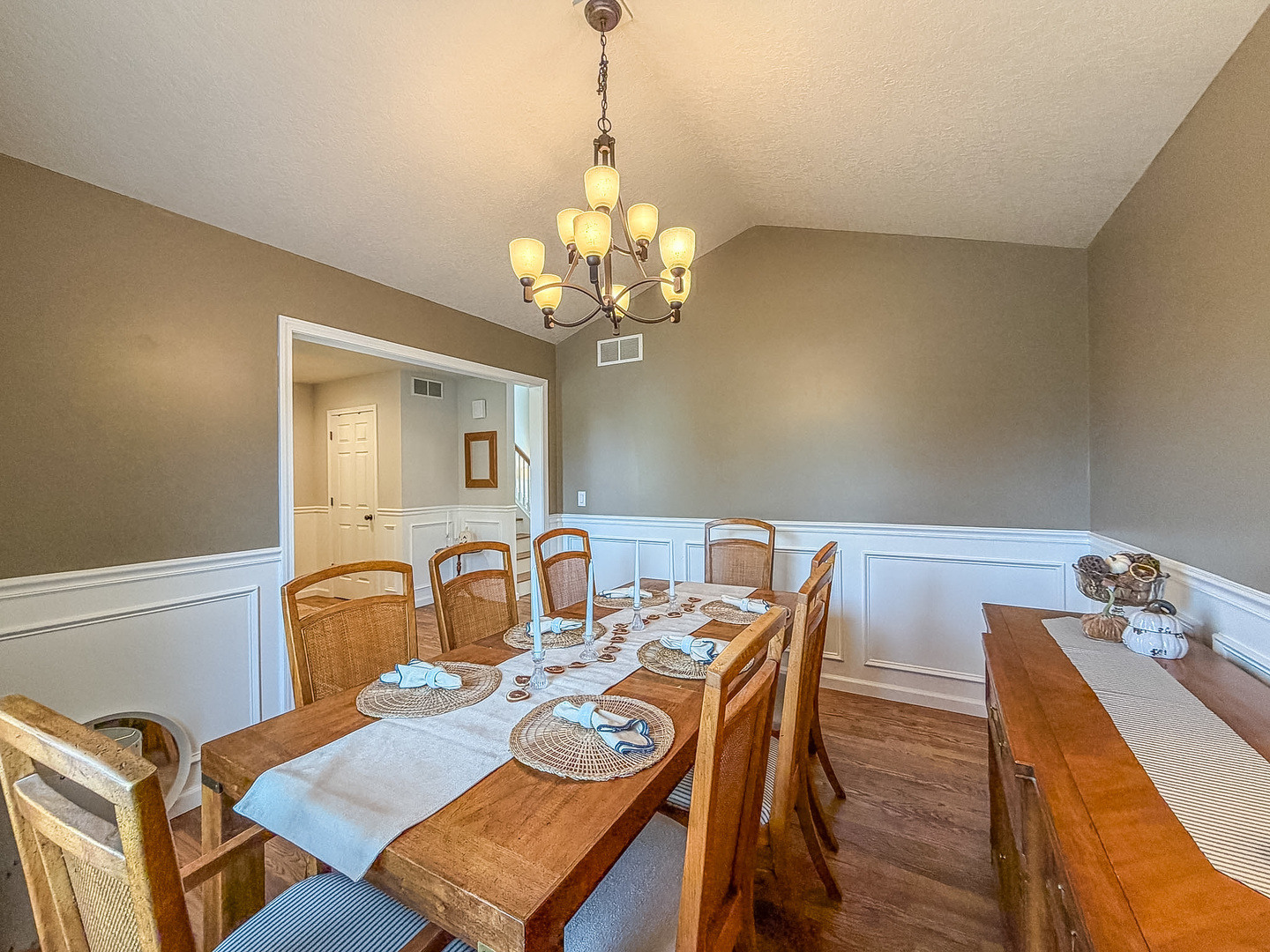 property viewer photo 9