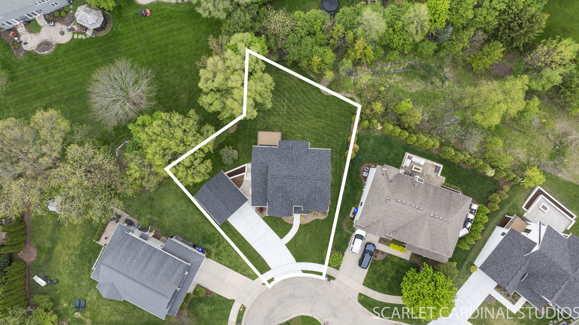 main property photo 33