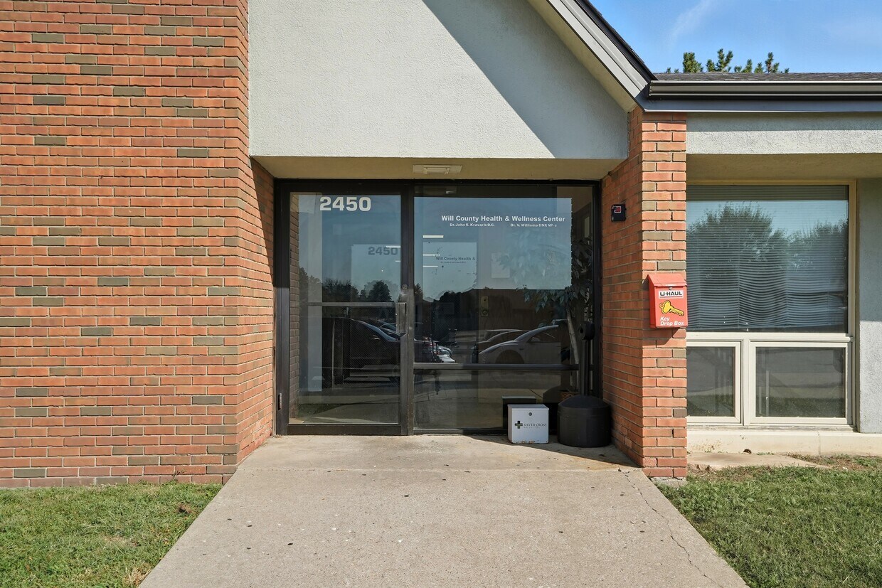 main property photo 2