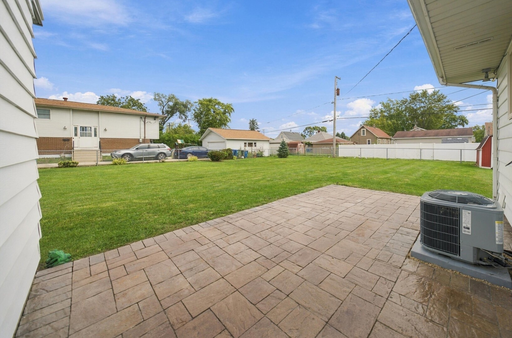 main property photo 15