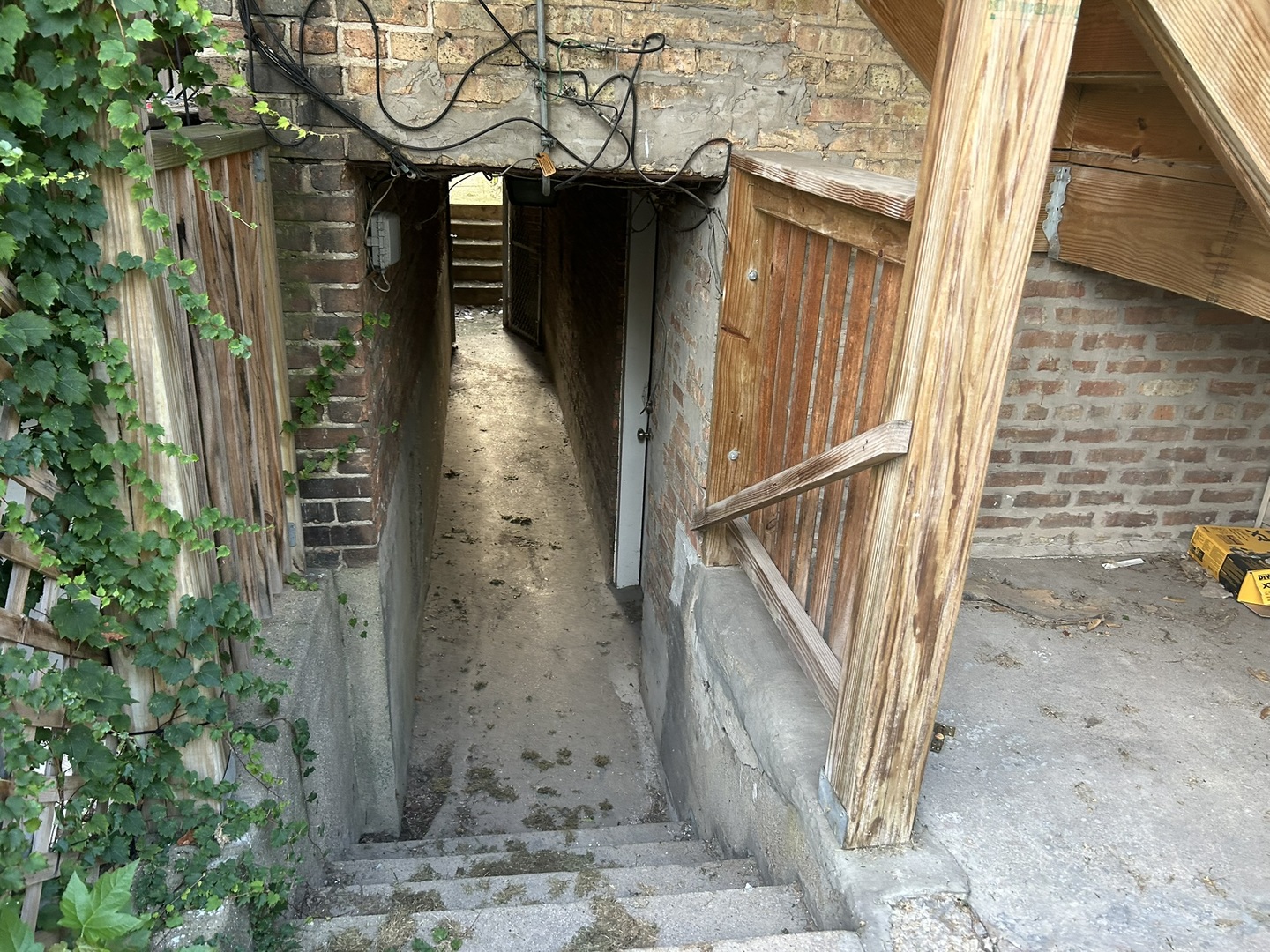 main property photo 35