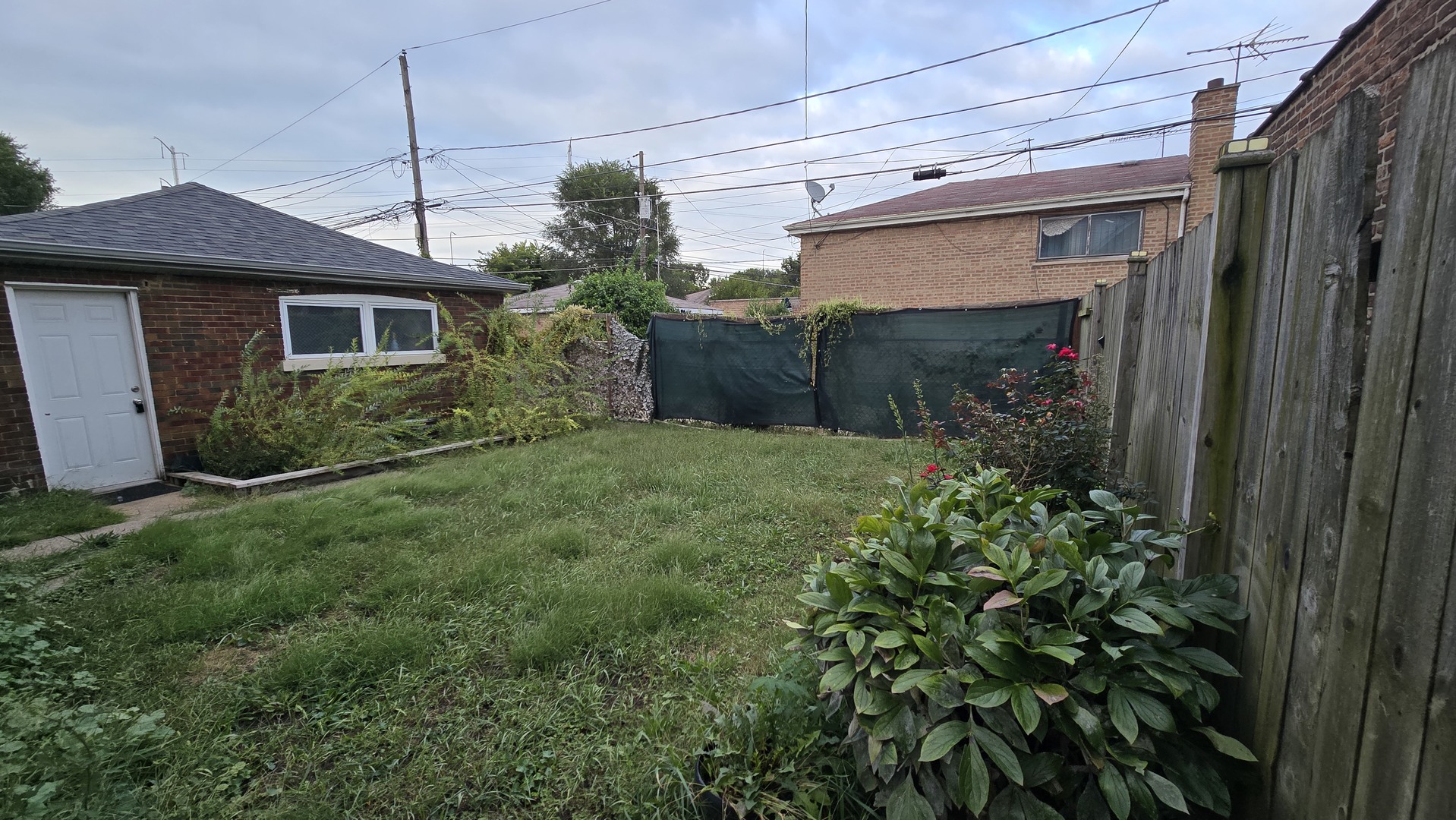 main property photo 41