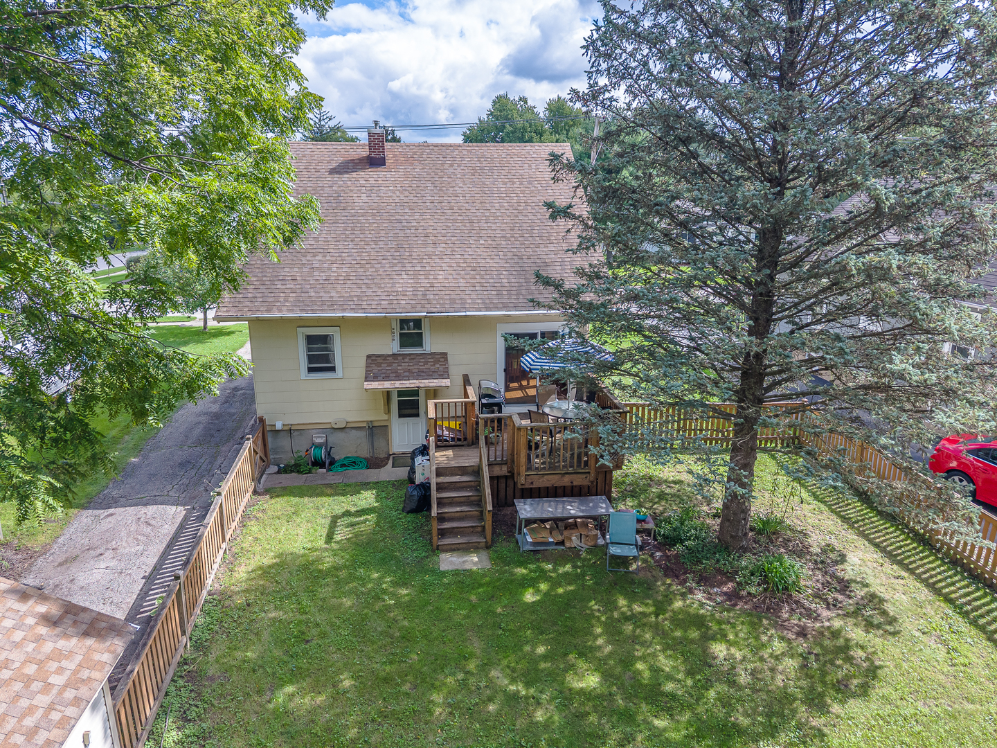 main property photo 23