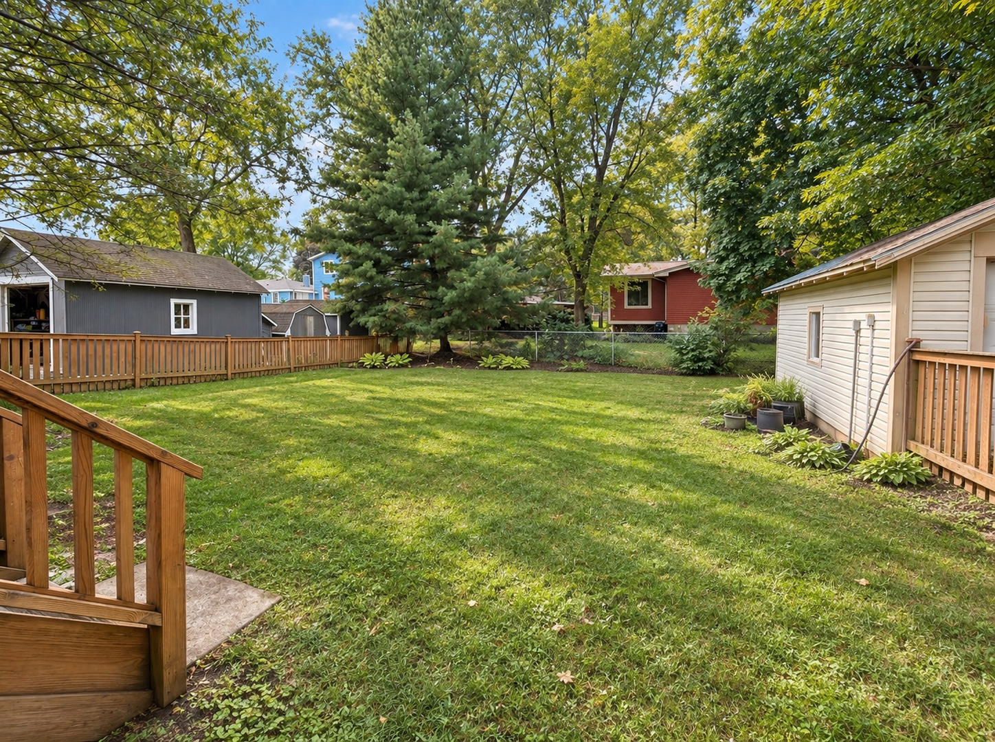 main property photo 25