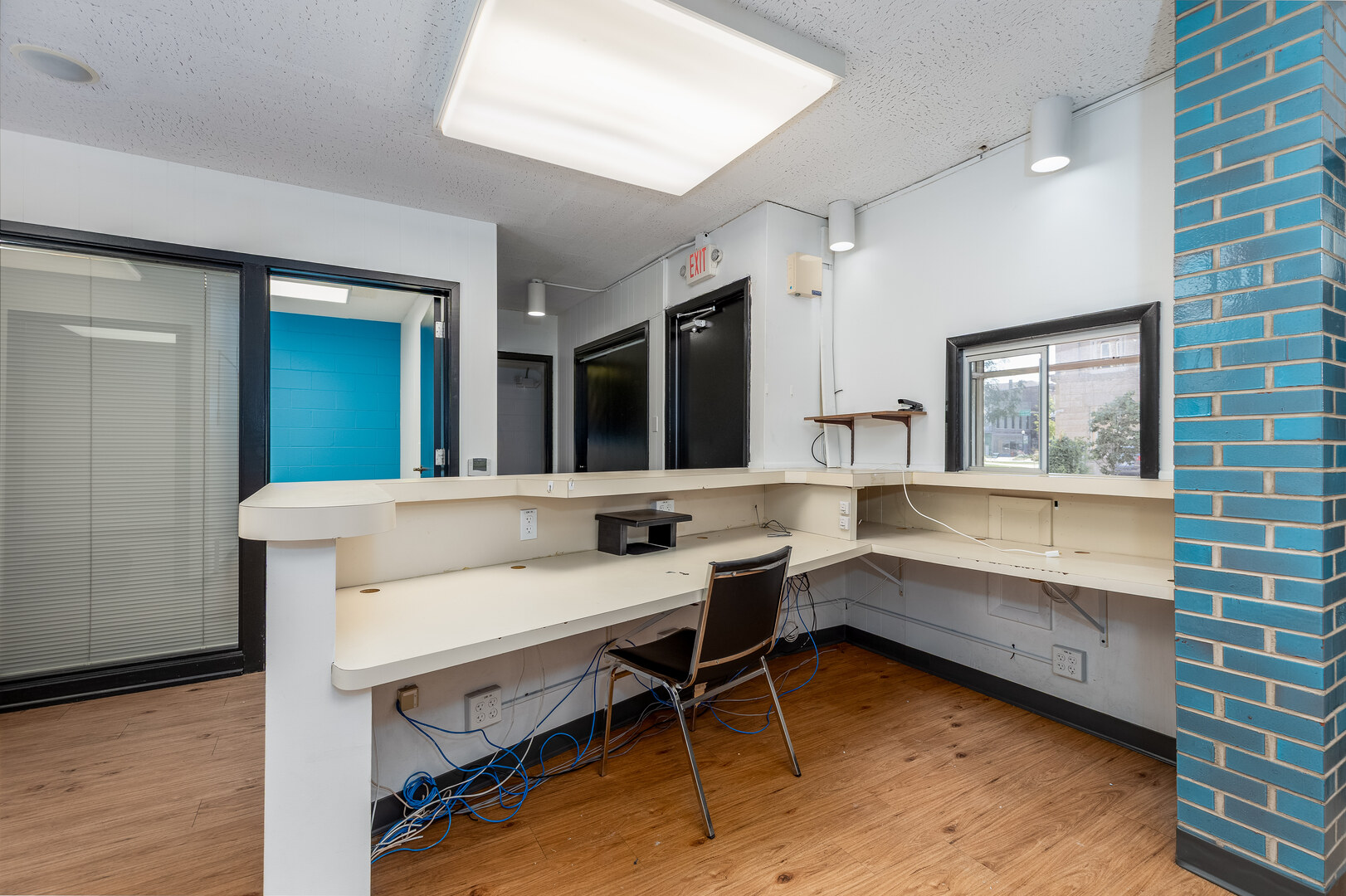 main property photo 16