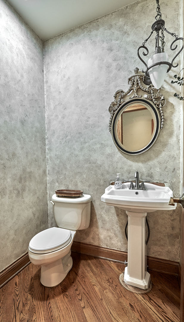 main property photo 13