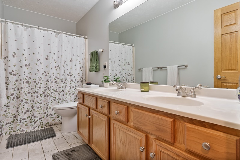 property viewer photo 33