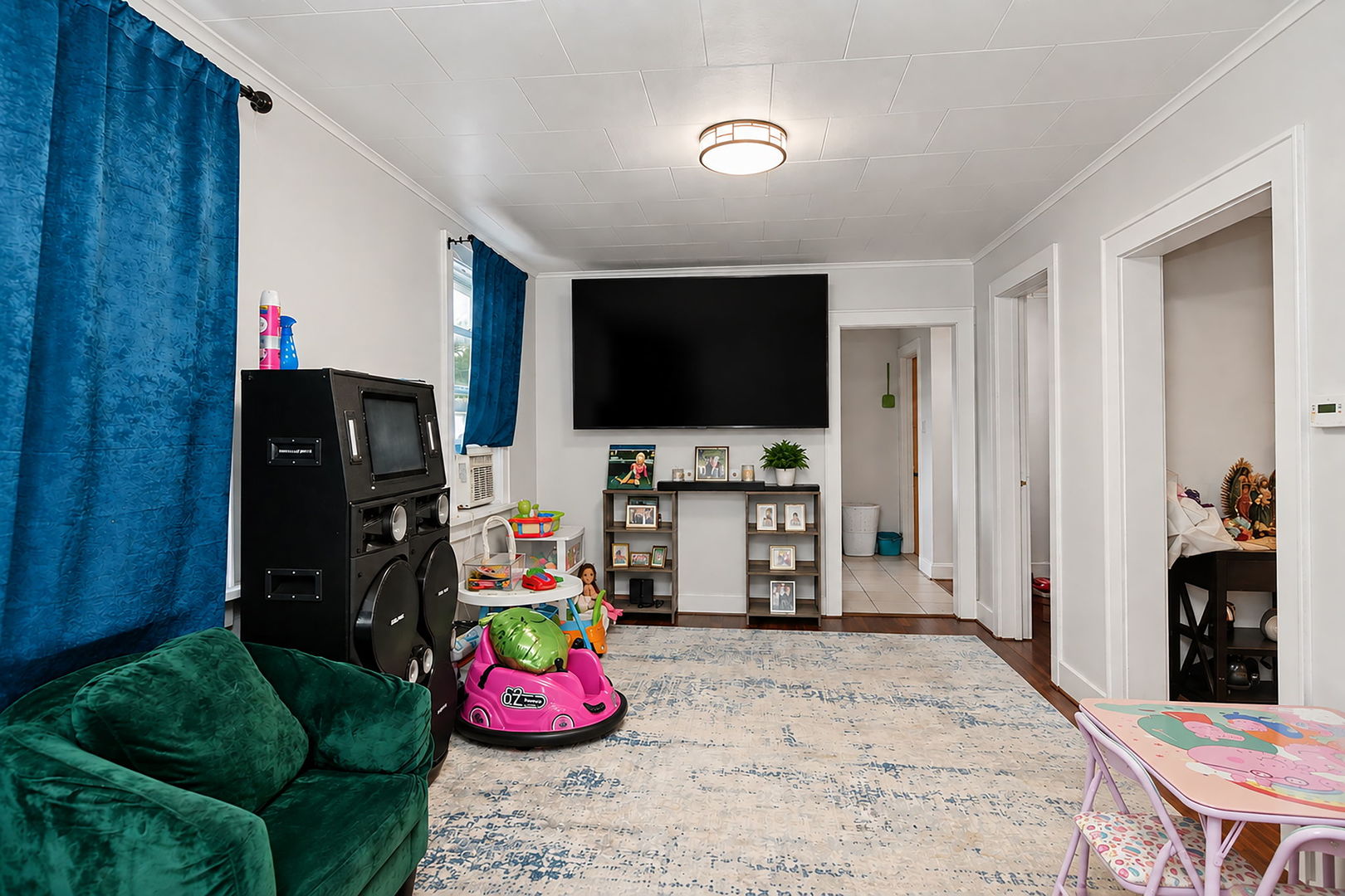 main property photo 4