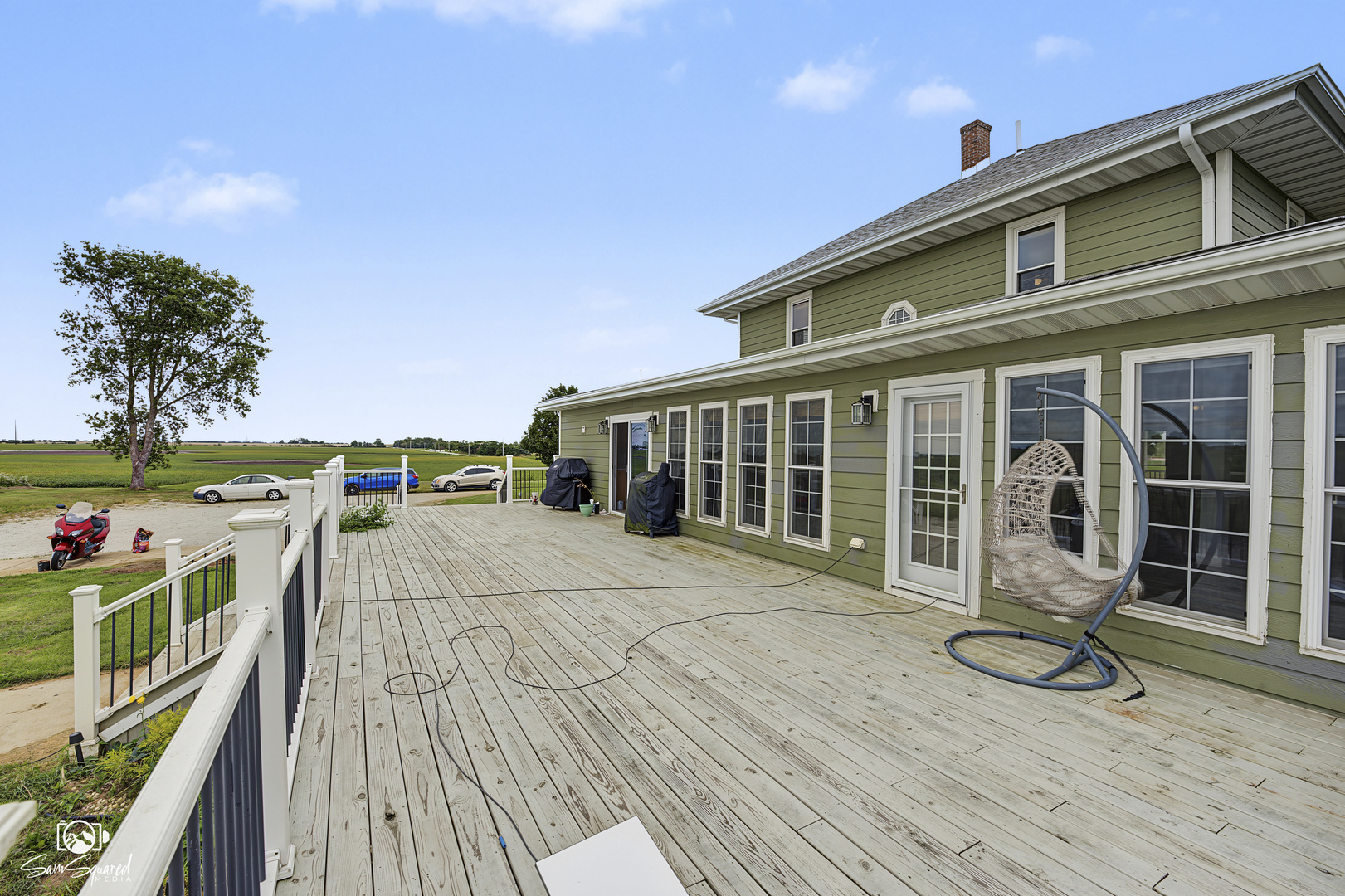 main property photo 34