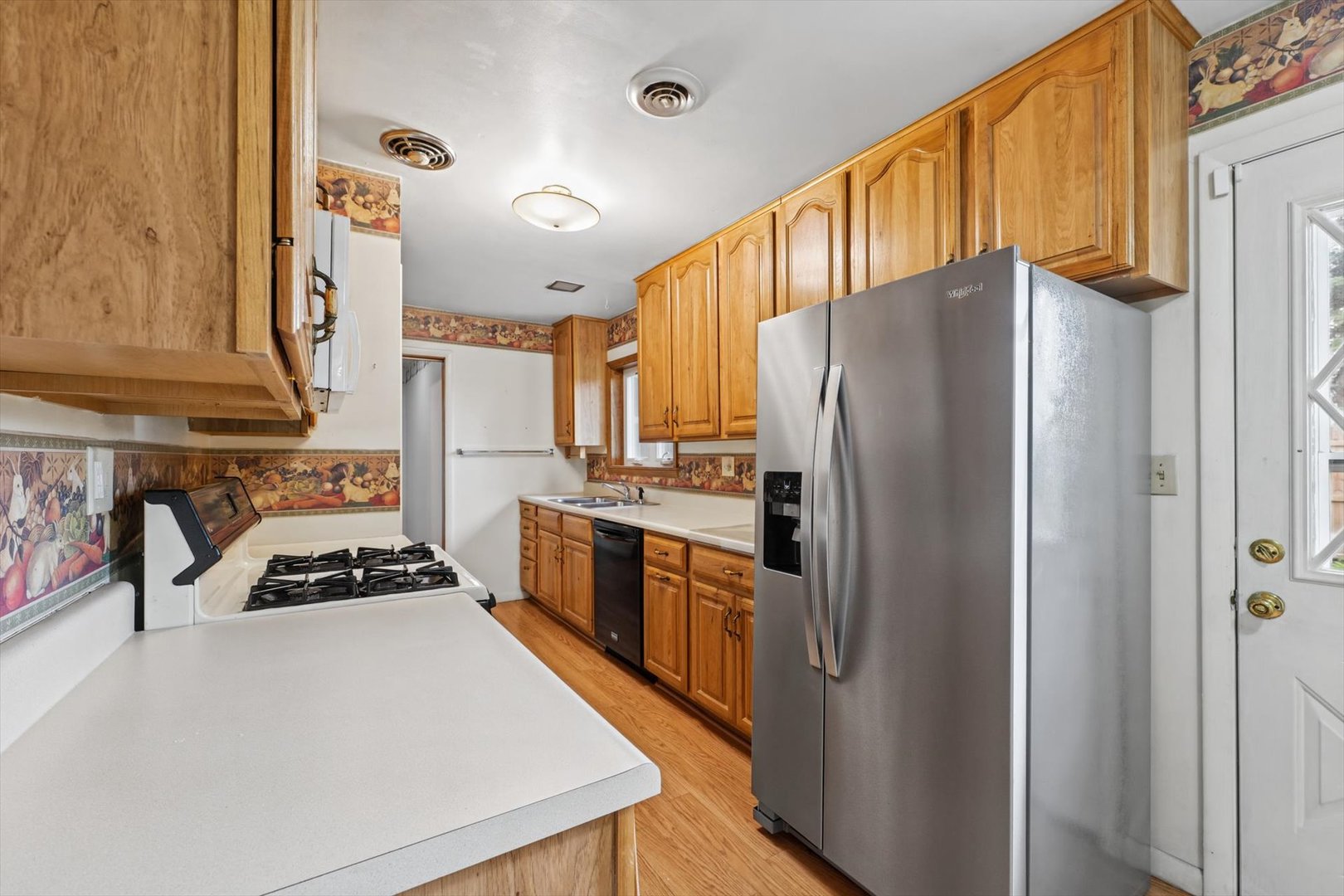 main property photo 18