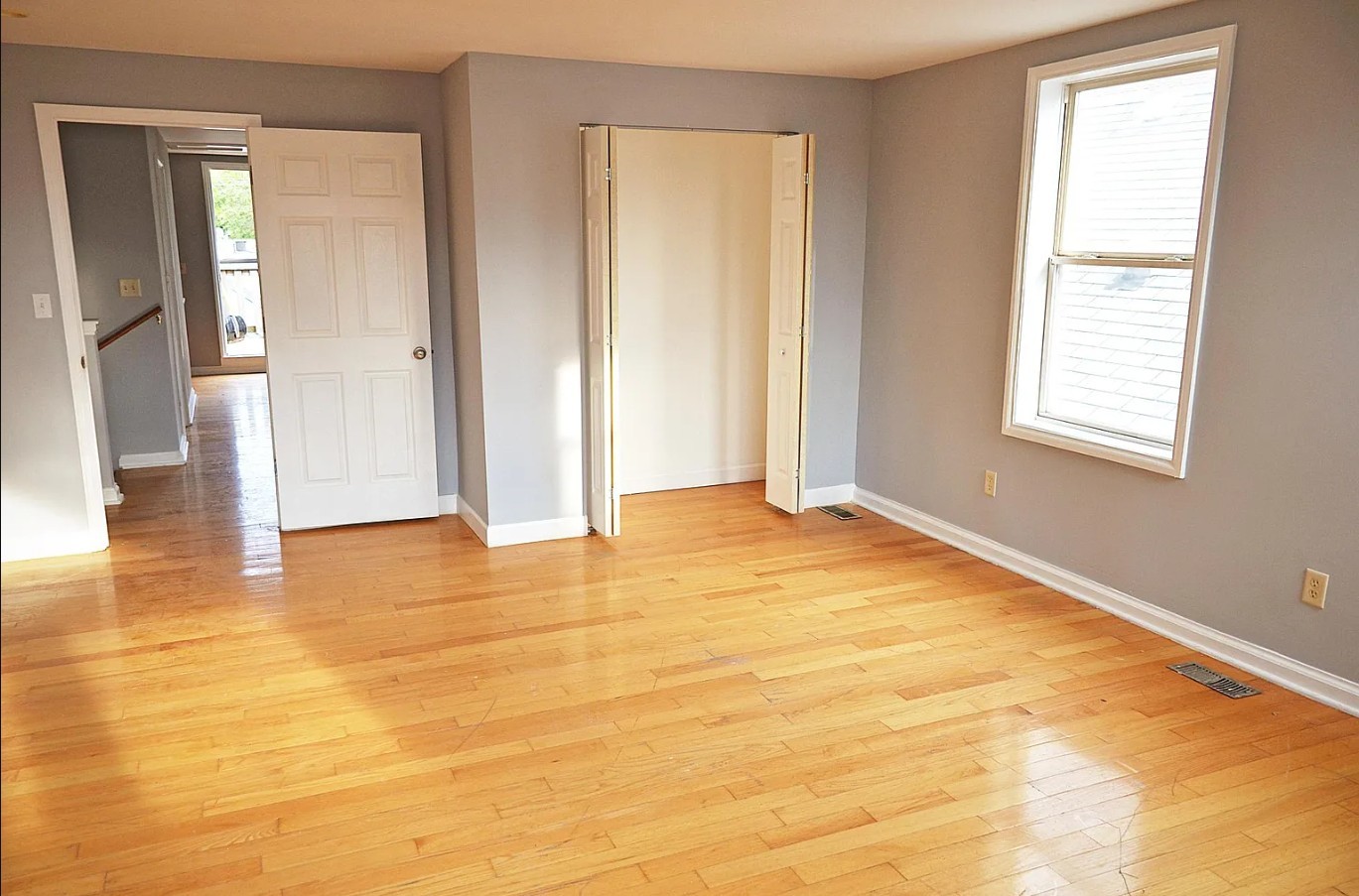main property photo 66