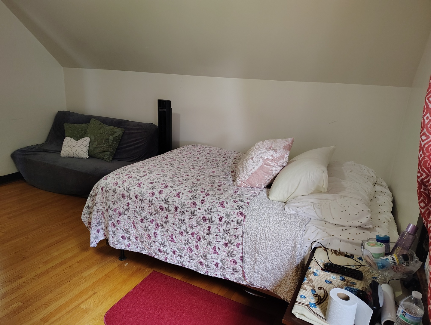 main property photo 28